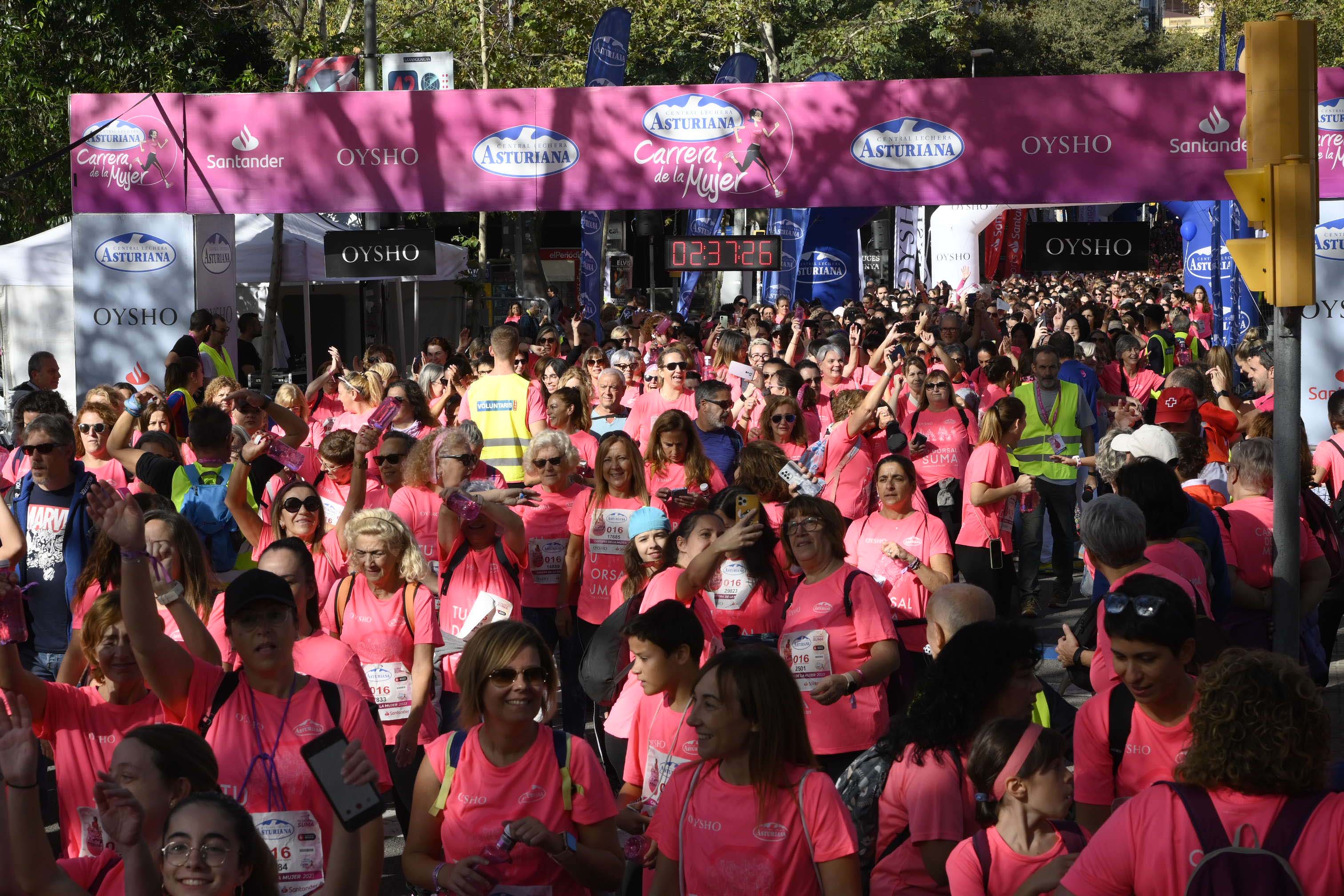 Las mejores fotos de la Carrera de la Mujer de Barcelona 2023. 7642