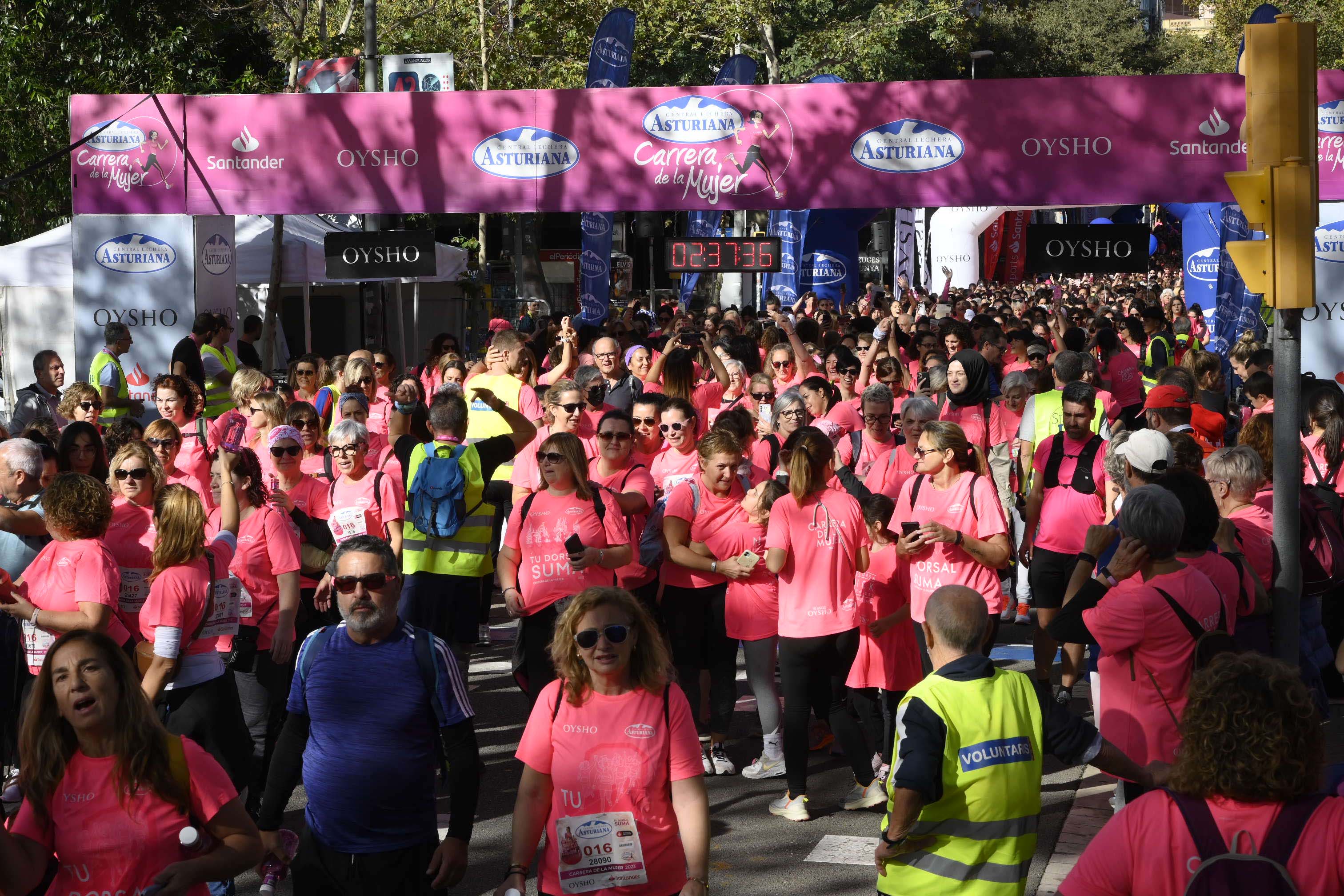Las mejores fotos de la Carrera de la Mujer de Barcelona 2023. 7647