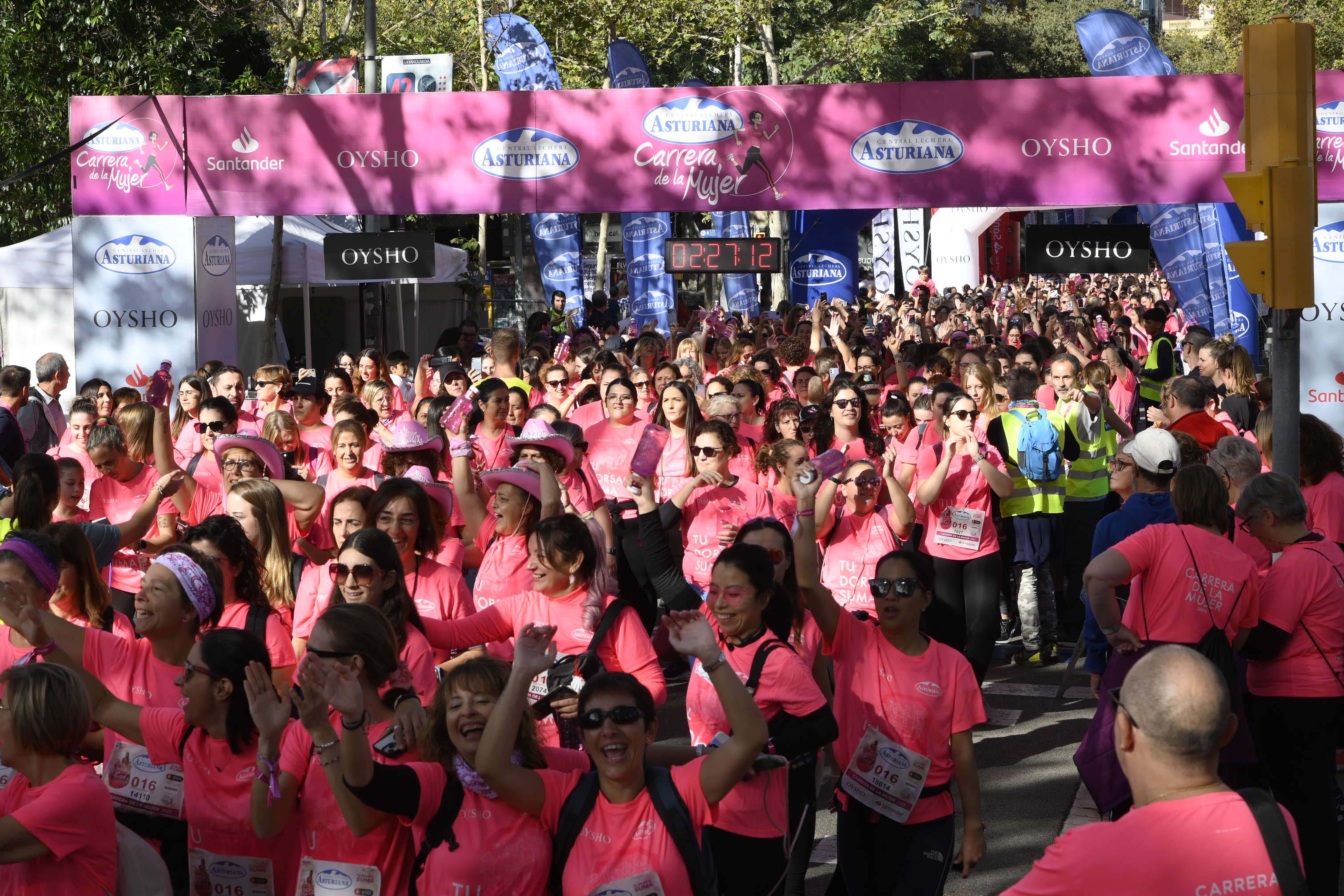 Las mejores fotos de la Carrera de la Mujer de Barcelona 2023. 7339