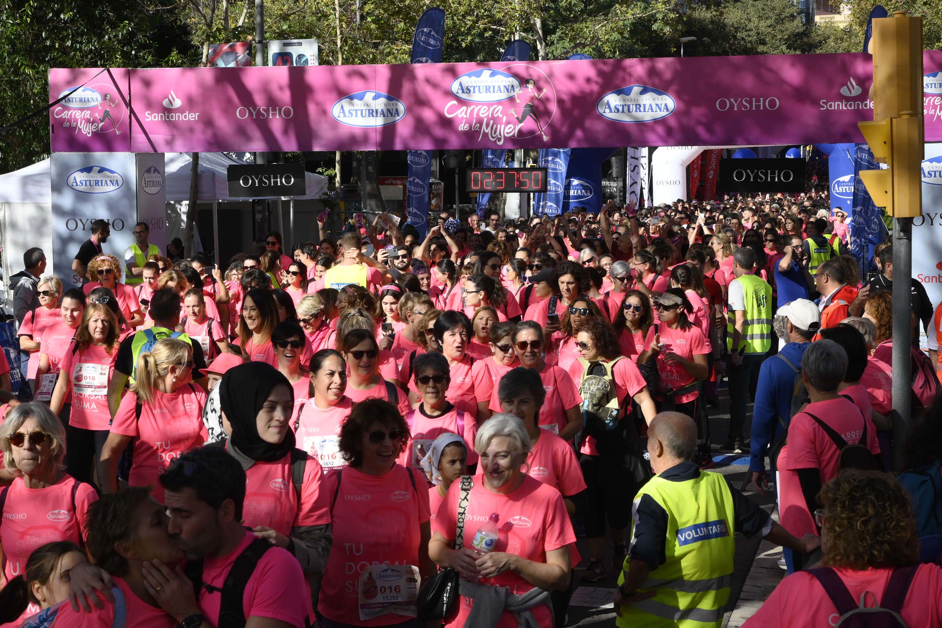 Las mejores fotos de la Carrera de la Mujer de Barcelona 2023. 7654
