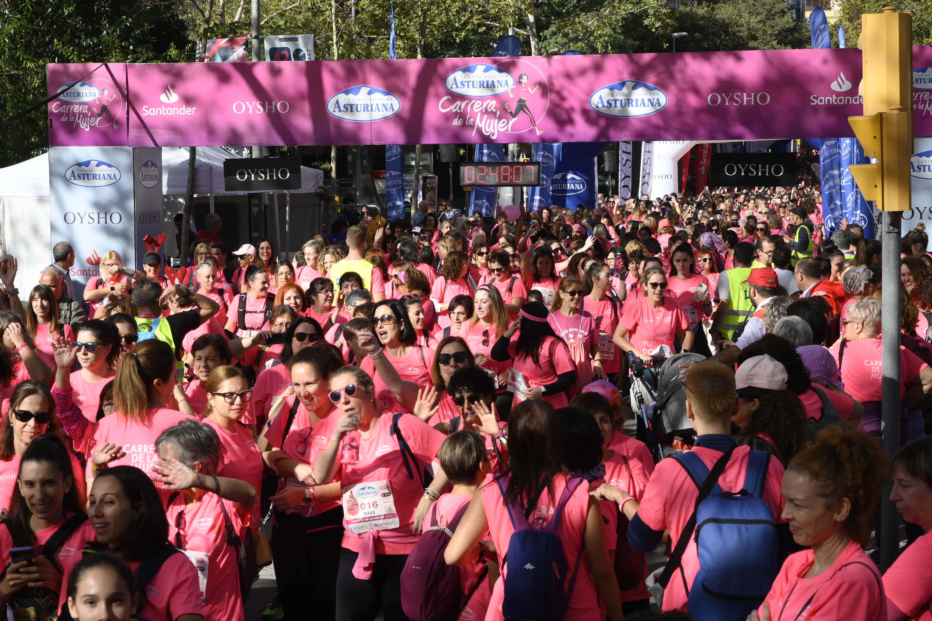 Las mejores fotos de la Carrera de la Mujer de Barcelona 2023. 7945