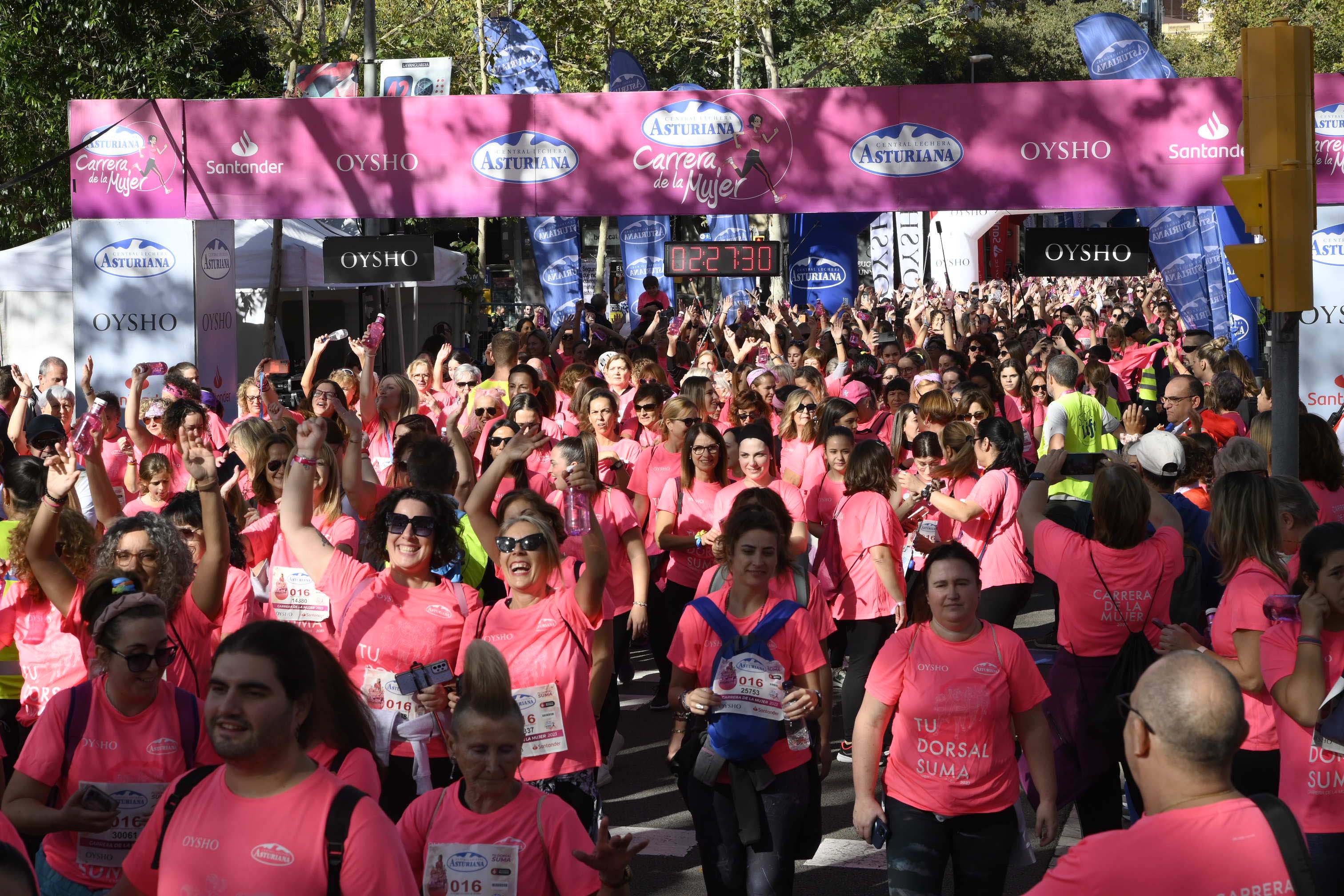 Las mejores fotos de la Carrera de la Mujer de Barcelona 2023. 7348