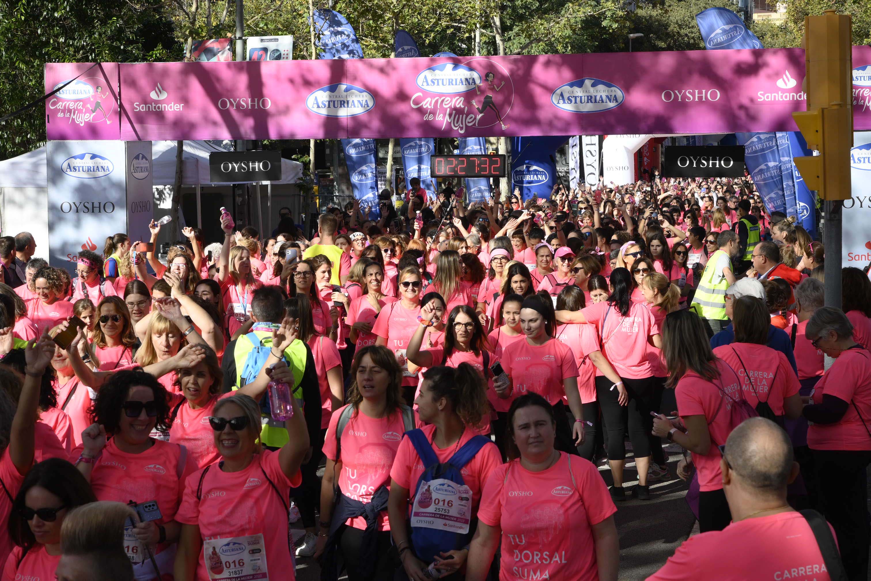 Las mejores fotos de la Carrera de la Mujer de Barcelona 2023. 7349