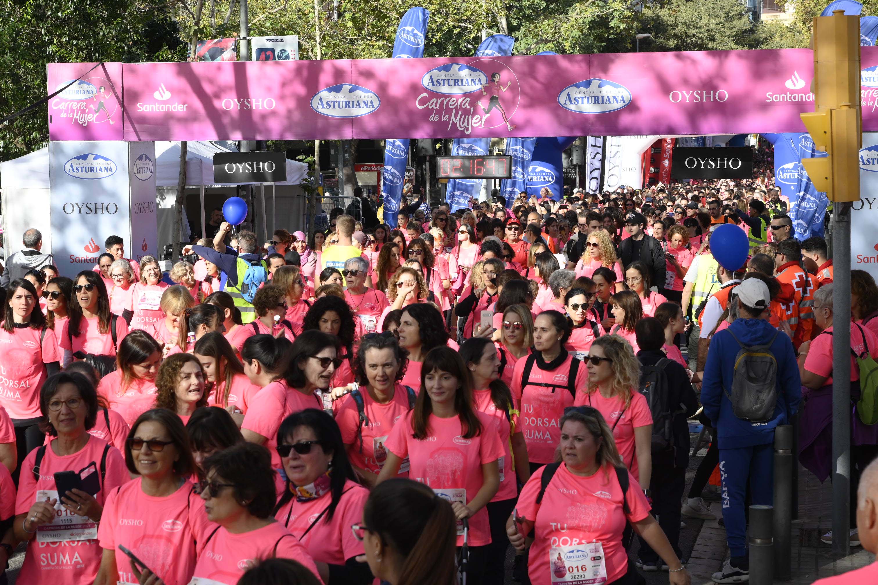 Las mejores fotos de la Carrera de la Mujer de Barcelona 2023. 7043