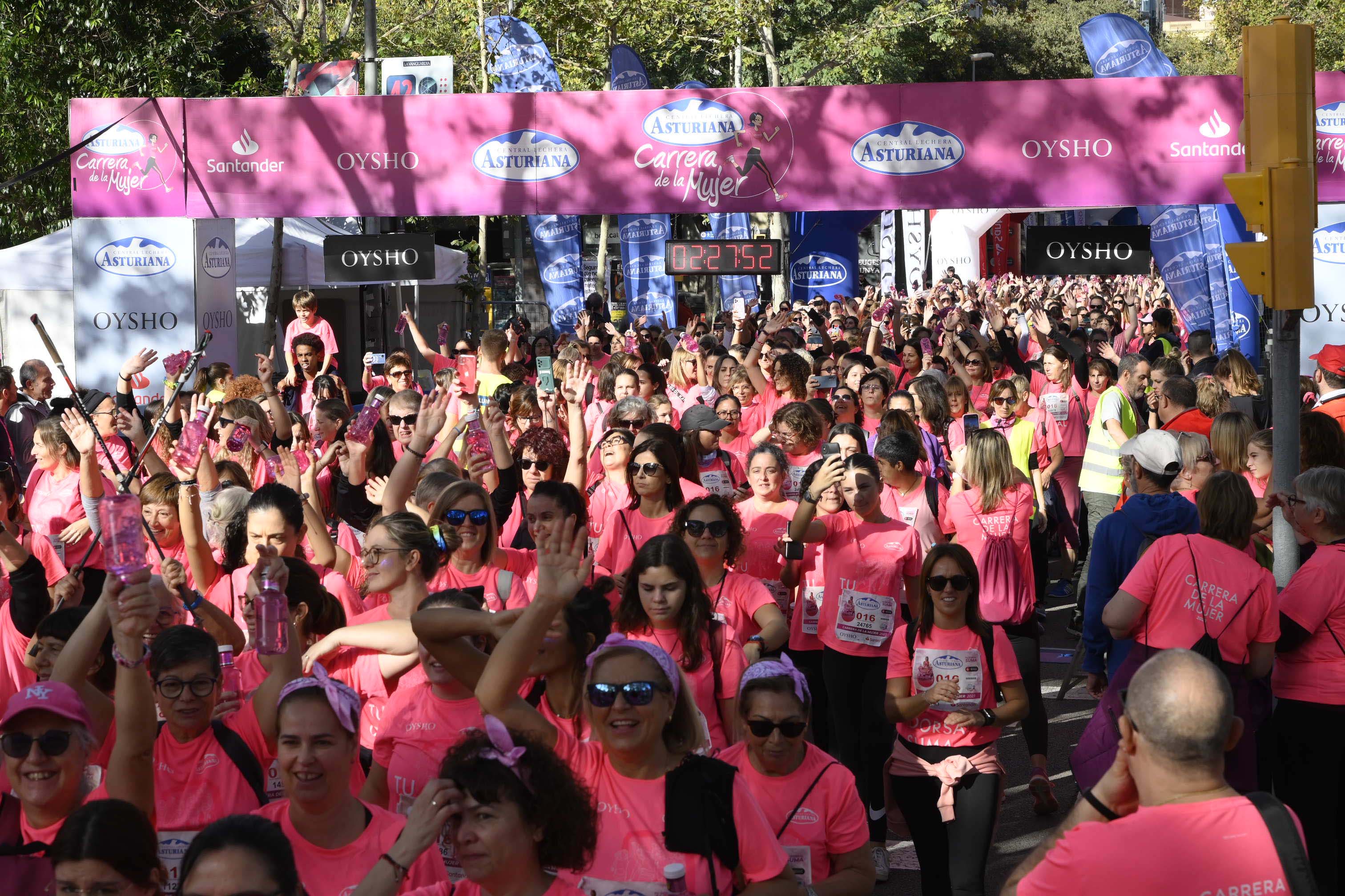 Las mejores fotos de la Carrera de la Mujer de Barcelona 2023. 7359