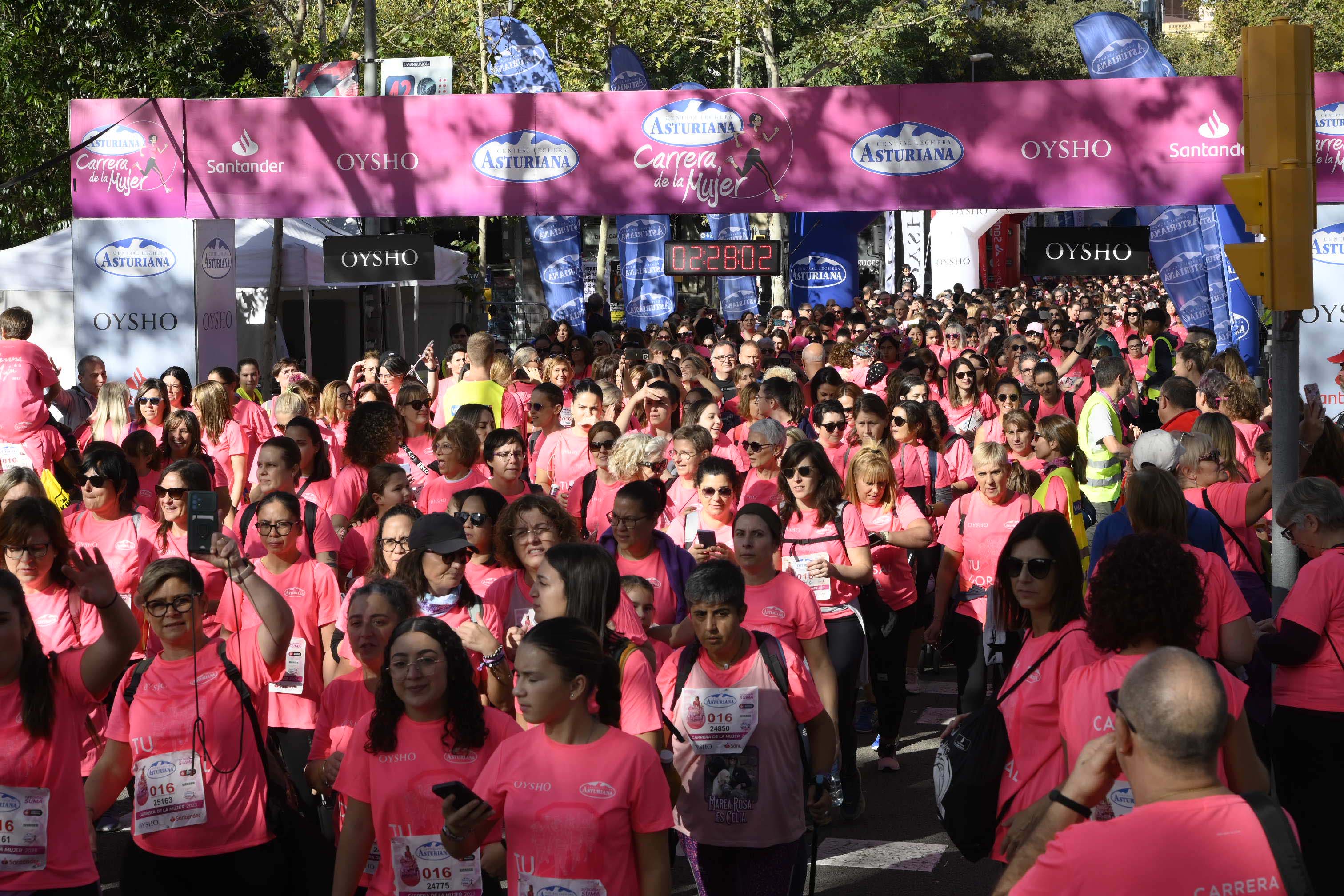 Las mejores fotos de la Carrera de la Mujer de Barcelona 2023. 7364