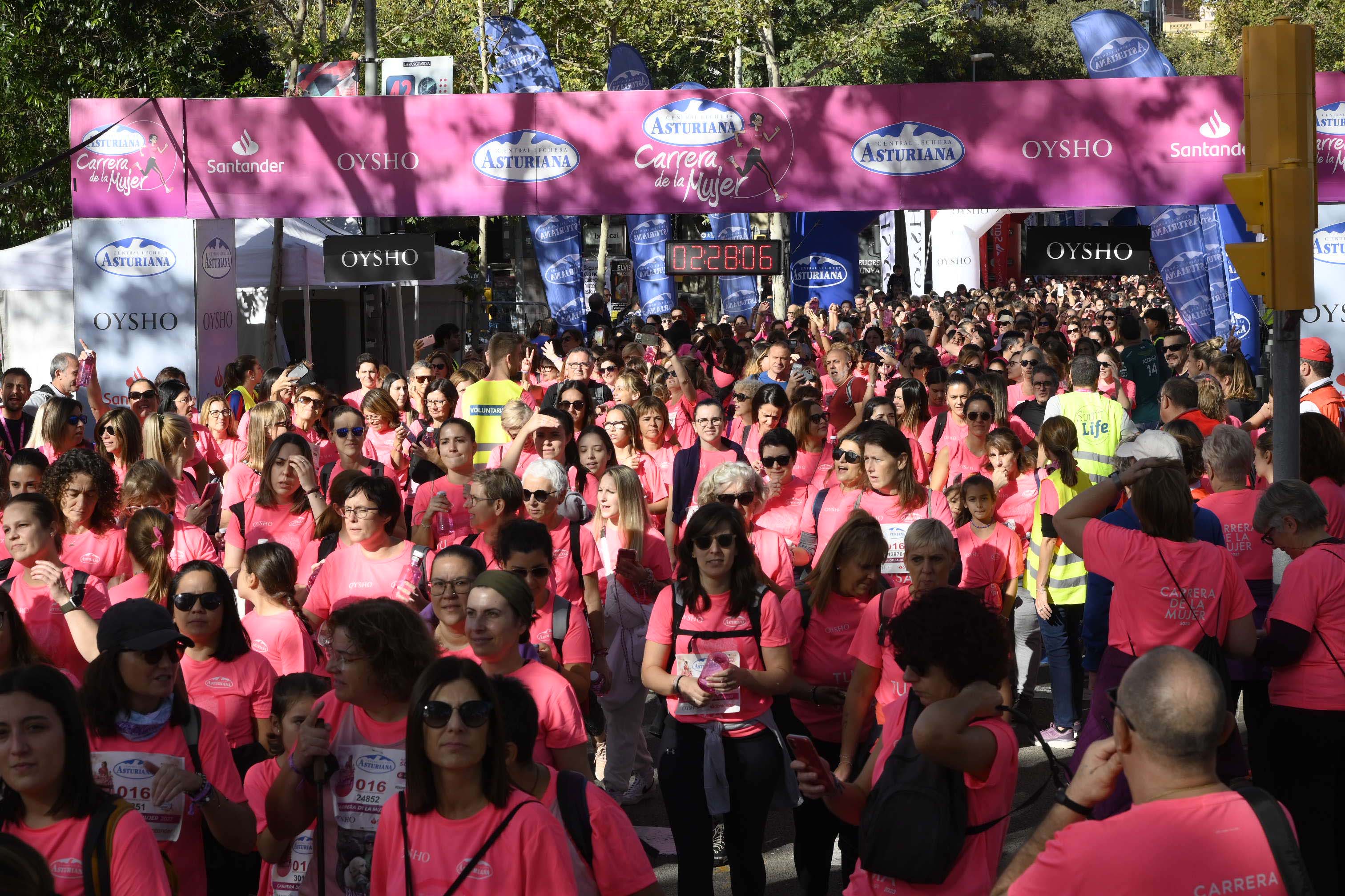Las mejores fotos de la Carrera de la Mujer de Barcelona 2023. 7366