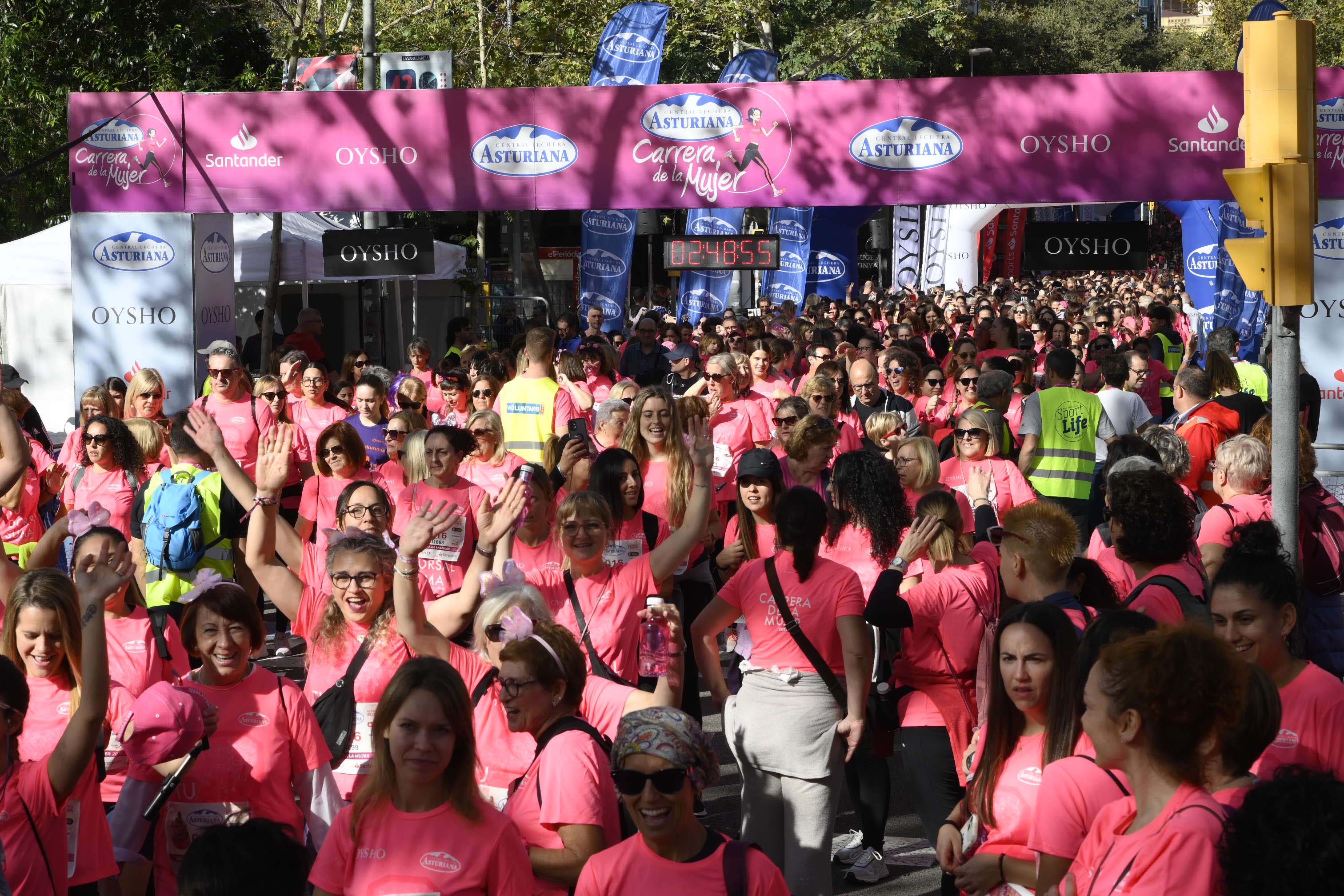 Las mejores fotos de la Carrera de la Mujer de Barcelona 2023. 7969