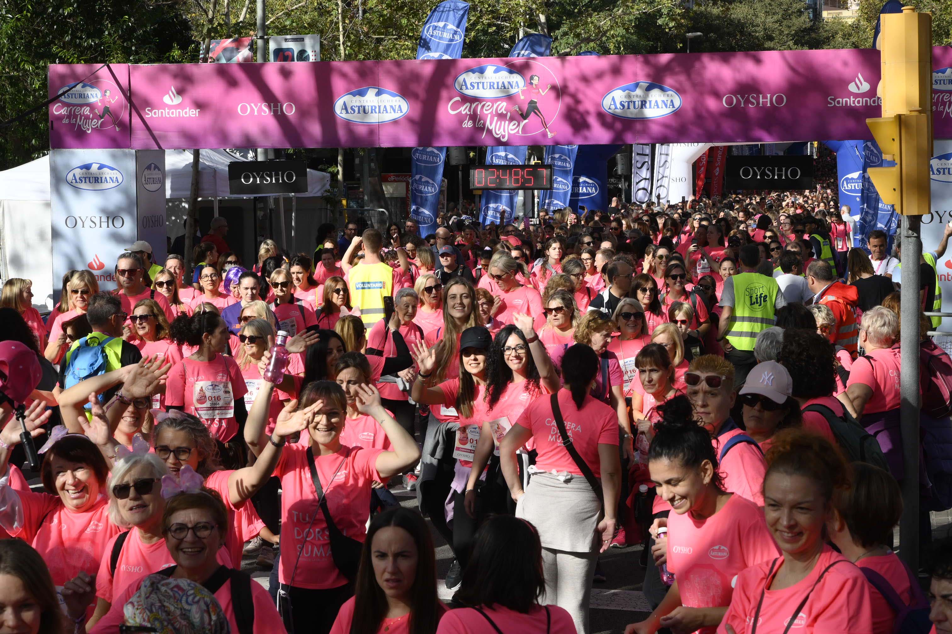 Las mejores fotos de la Carrera de la Mujer de Barcelona 2023. 7970