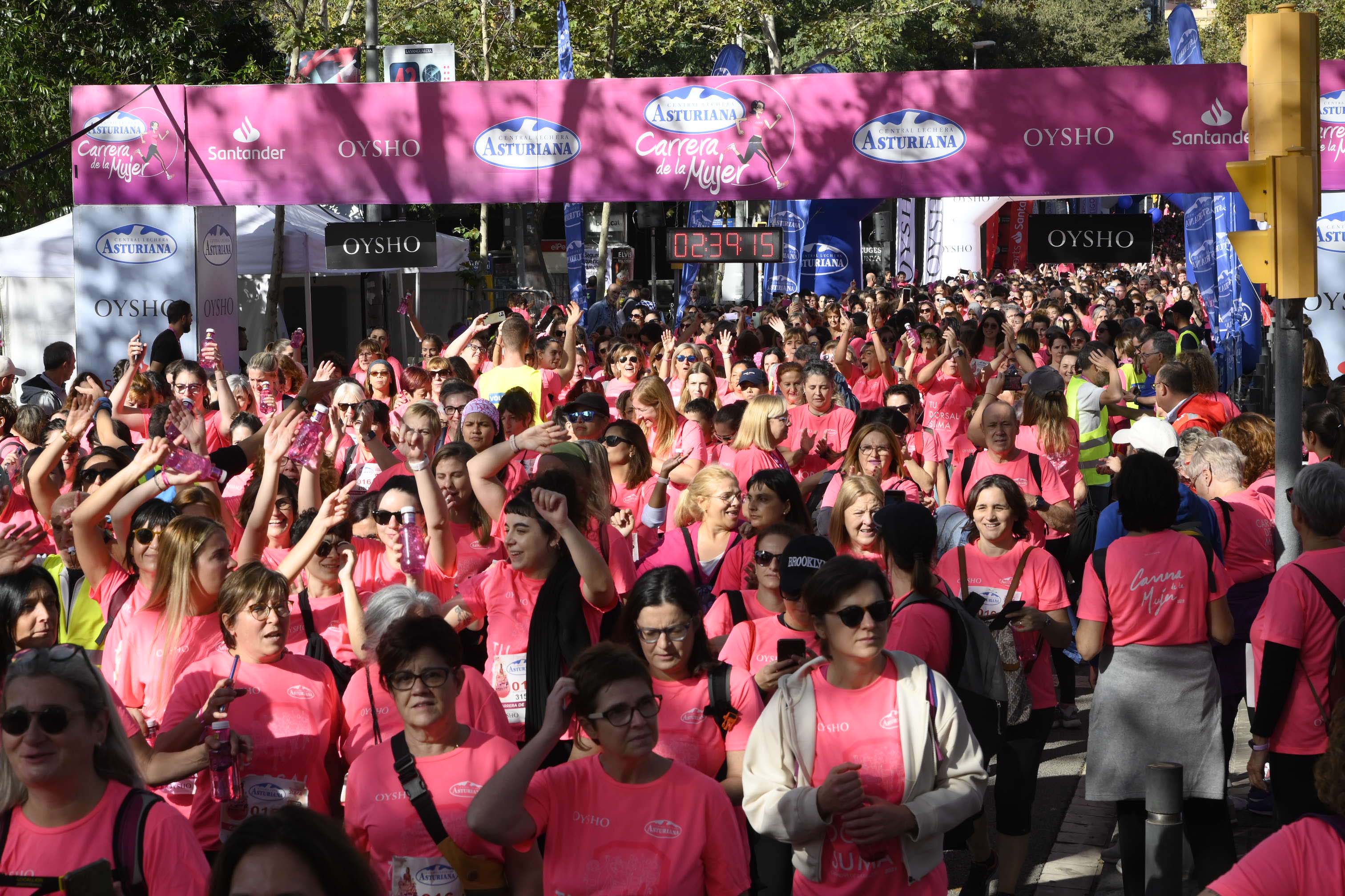Las mejores fotos de la Carrera de la Mujer de Barcelona 2023. 7683