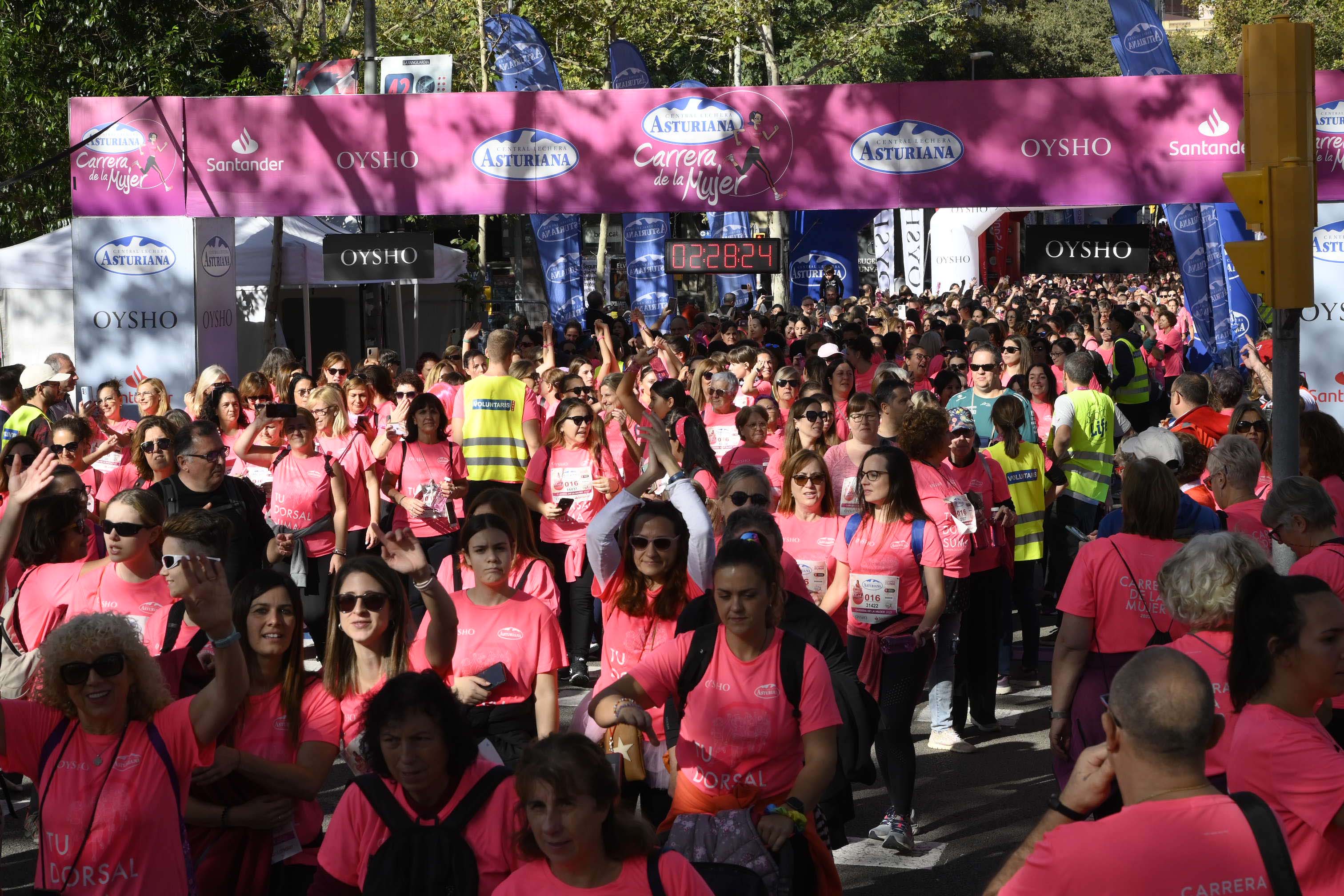 Las mejores fotos de la Carrera de la Mujer de Barcelona 2023. 7375