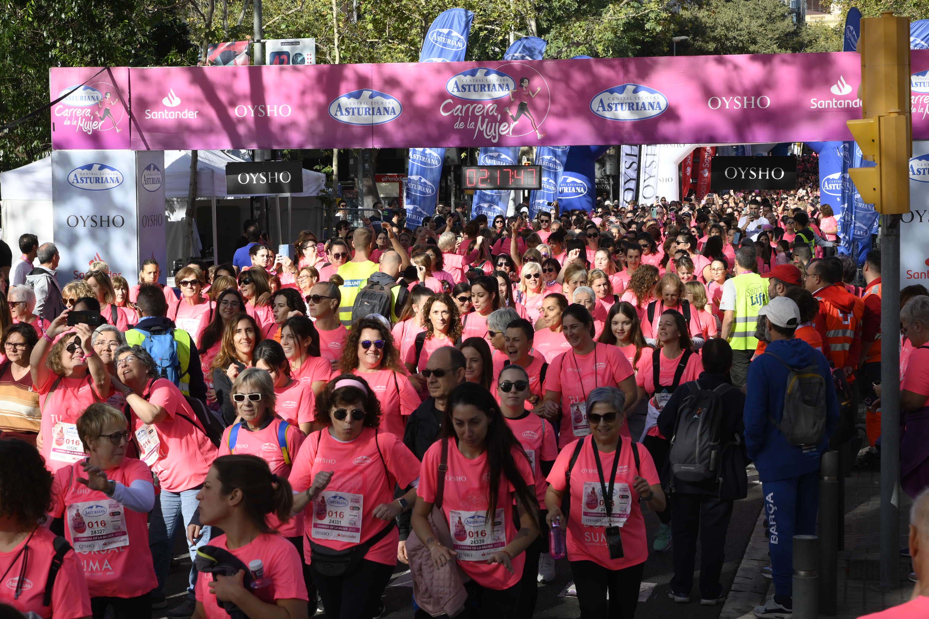 Las mejores fotos de la Carrera de la Mujer de Barcelona 2023. 7073