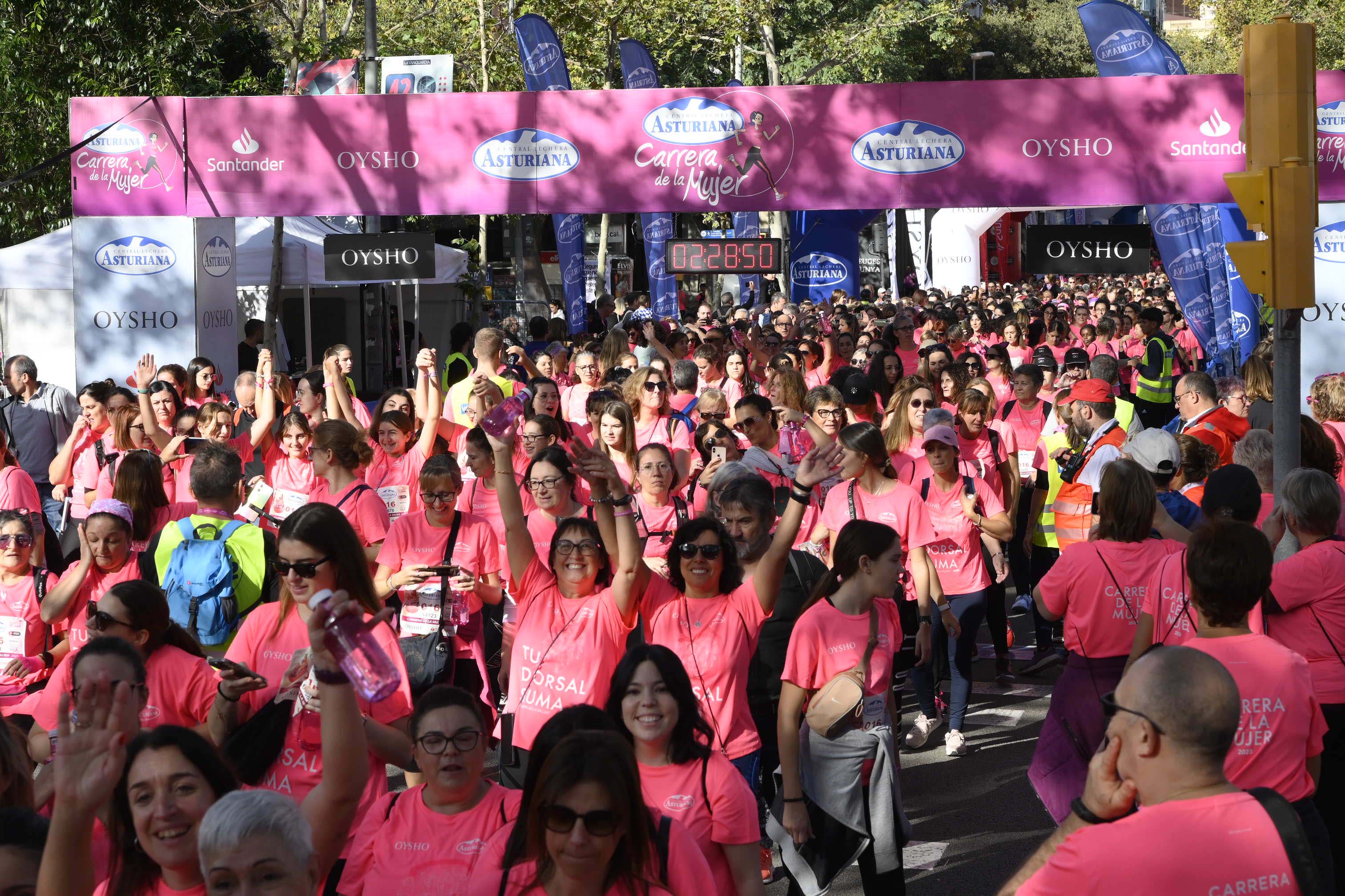 Las mejores fotos de la Carrera de la Mujer de Barcelona 2023. 7388