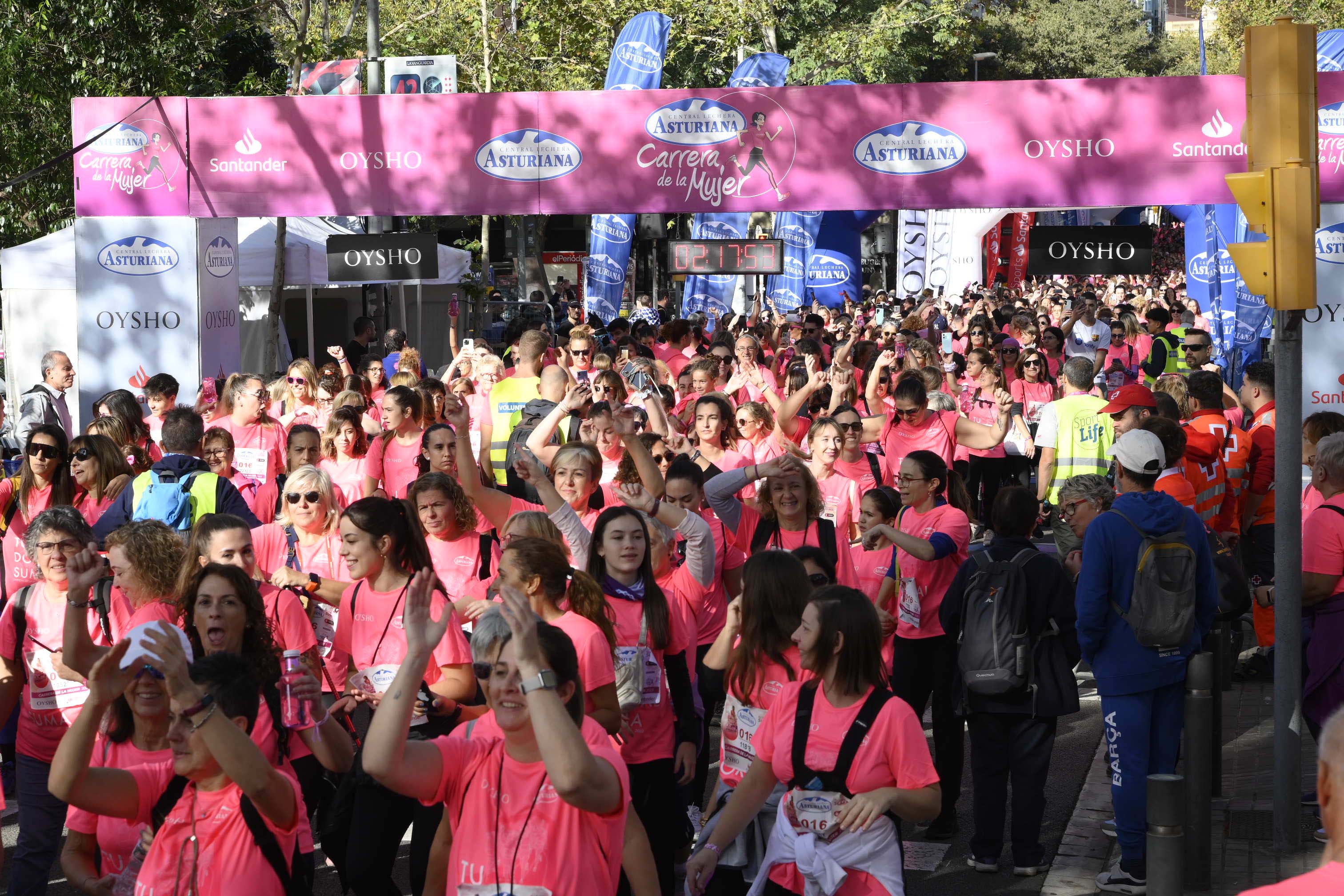 Las mejores fotos de la Carrera de la Mujer de Barcelona 2023. 7076