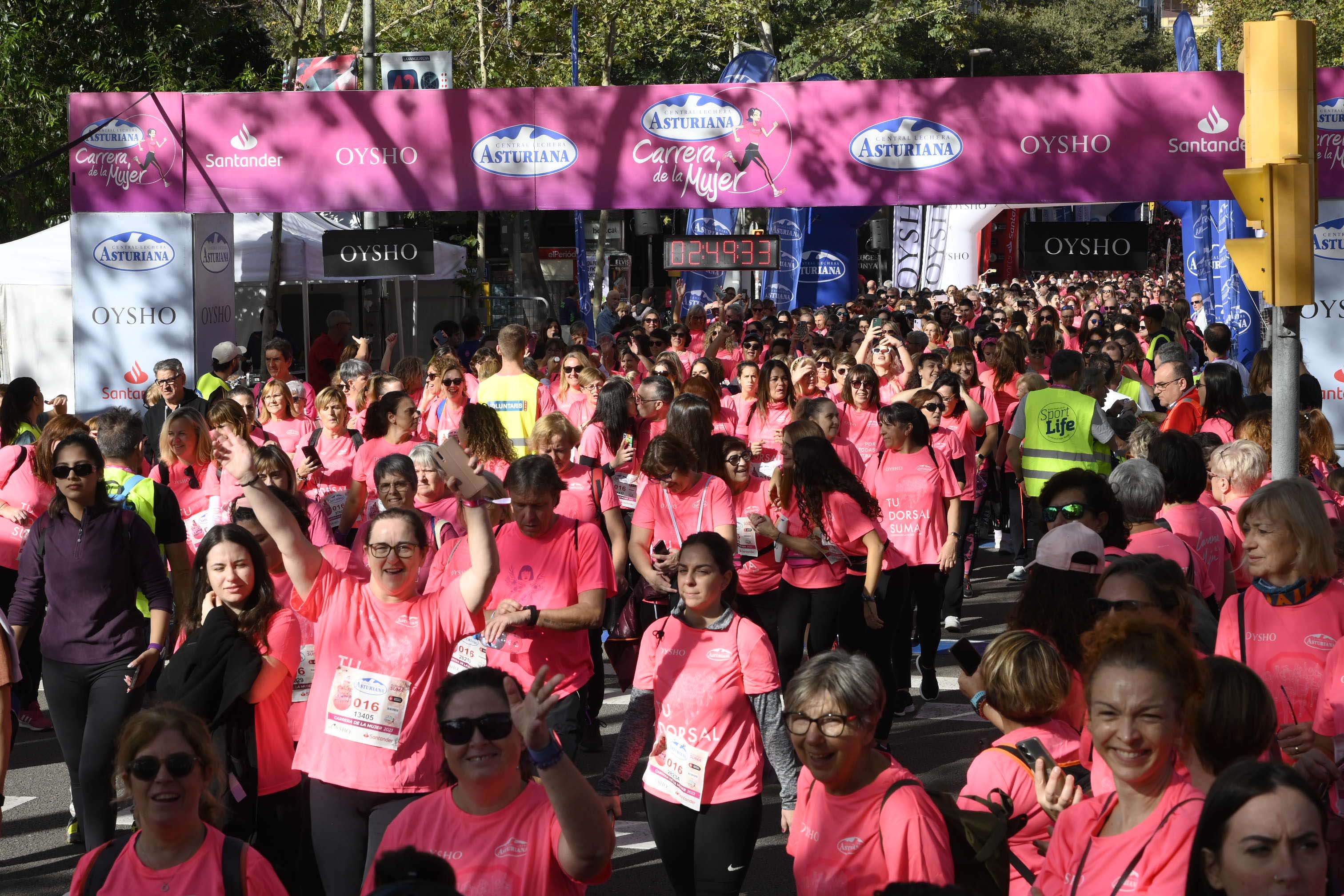 Las mejores fotos de la Carrera de la Mujer de Barcelona 2023. 7988
