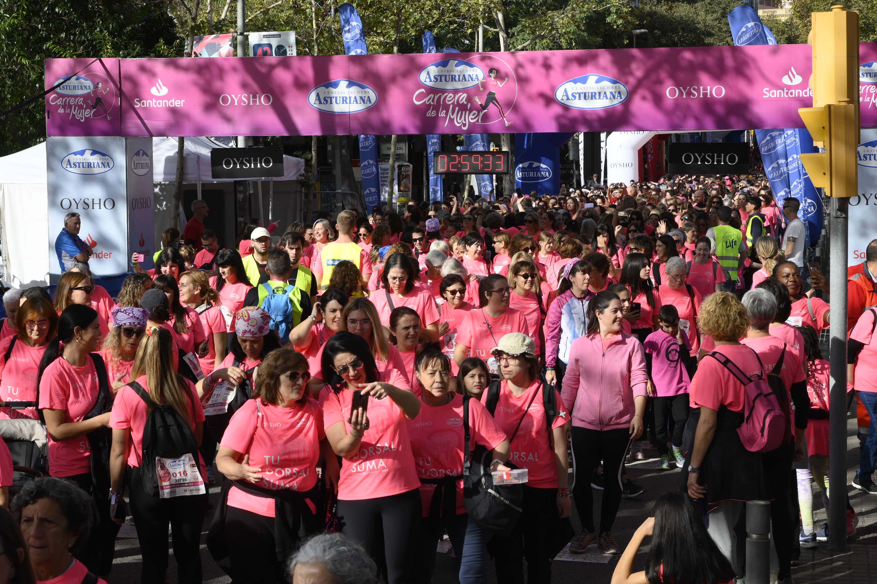 Las mejores fotos de la Carrera de la Mujer de Barcelona 2023. 8288