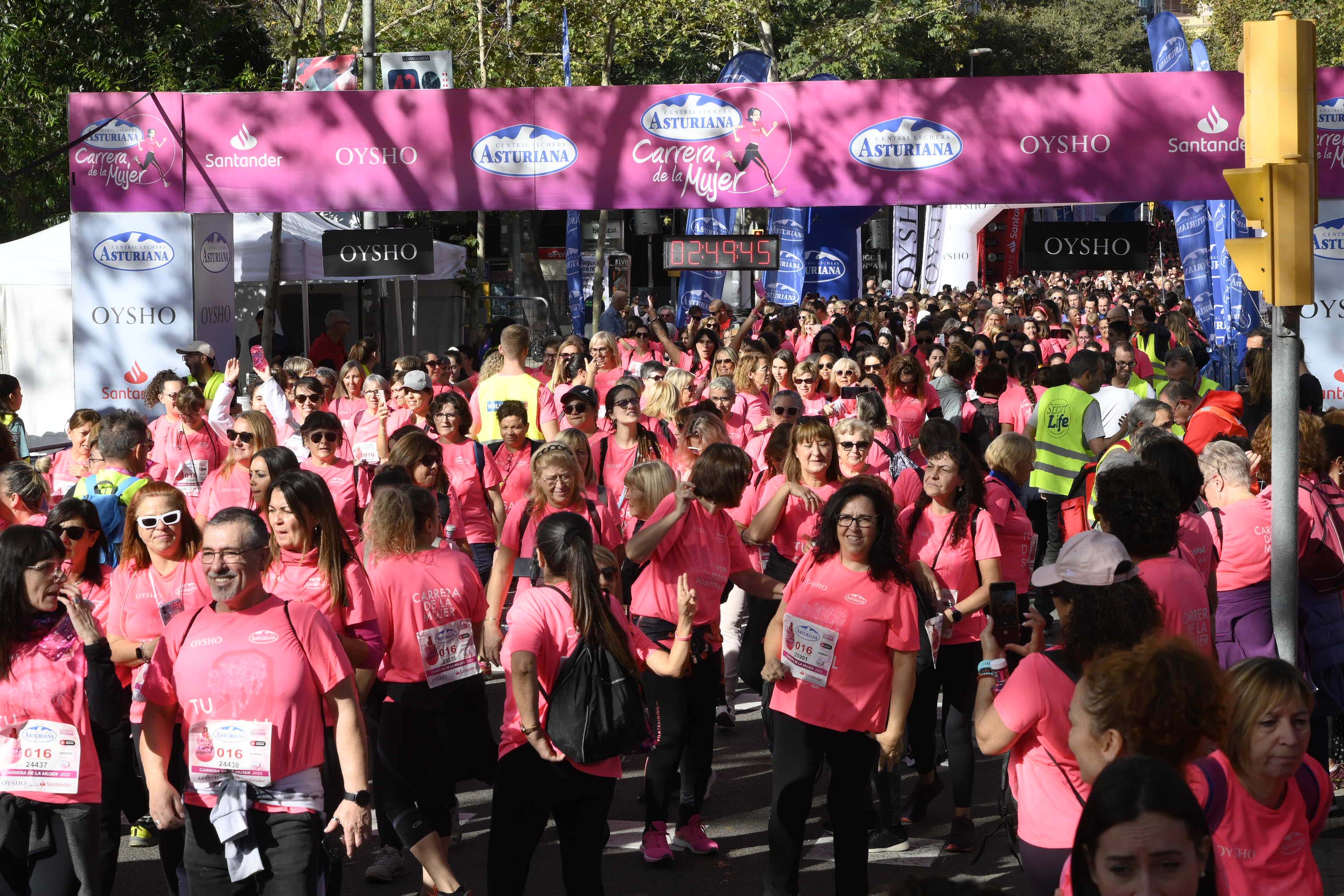 Las mejores fotos de la Carrera de la Mujer de Barcelona 2023. 7994