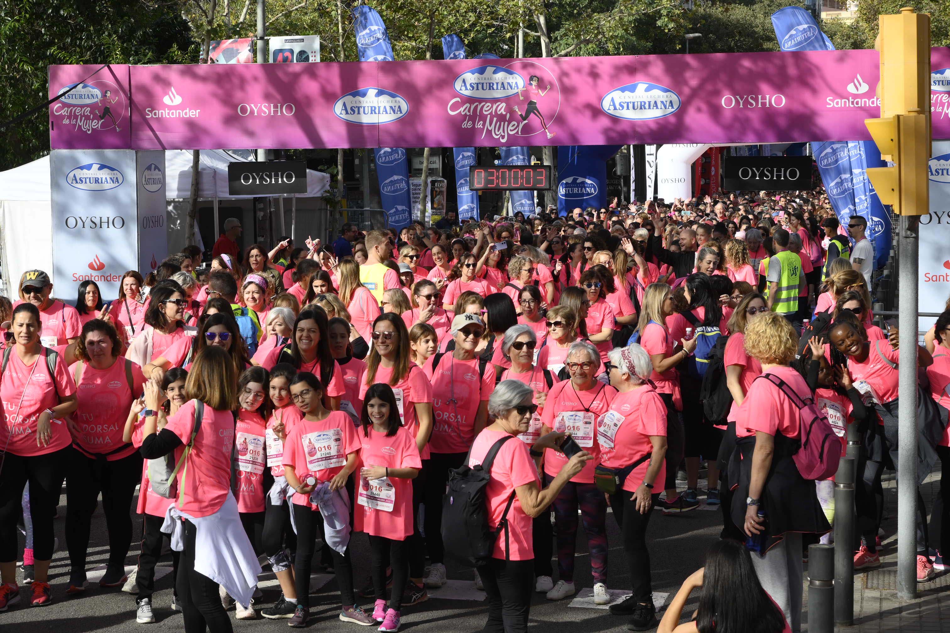 Las mejores fotos de la Carrera de la Mujer de Barcelona 2023. 8303