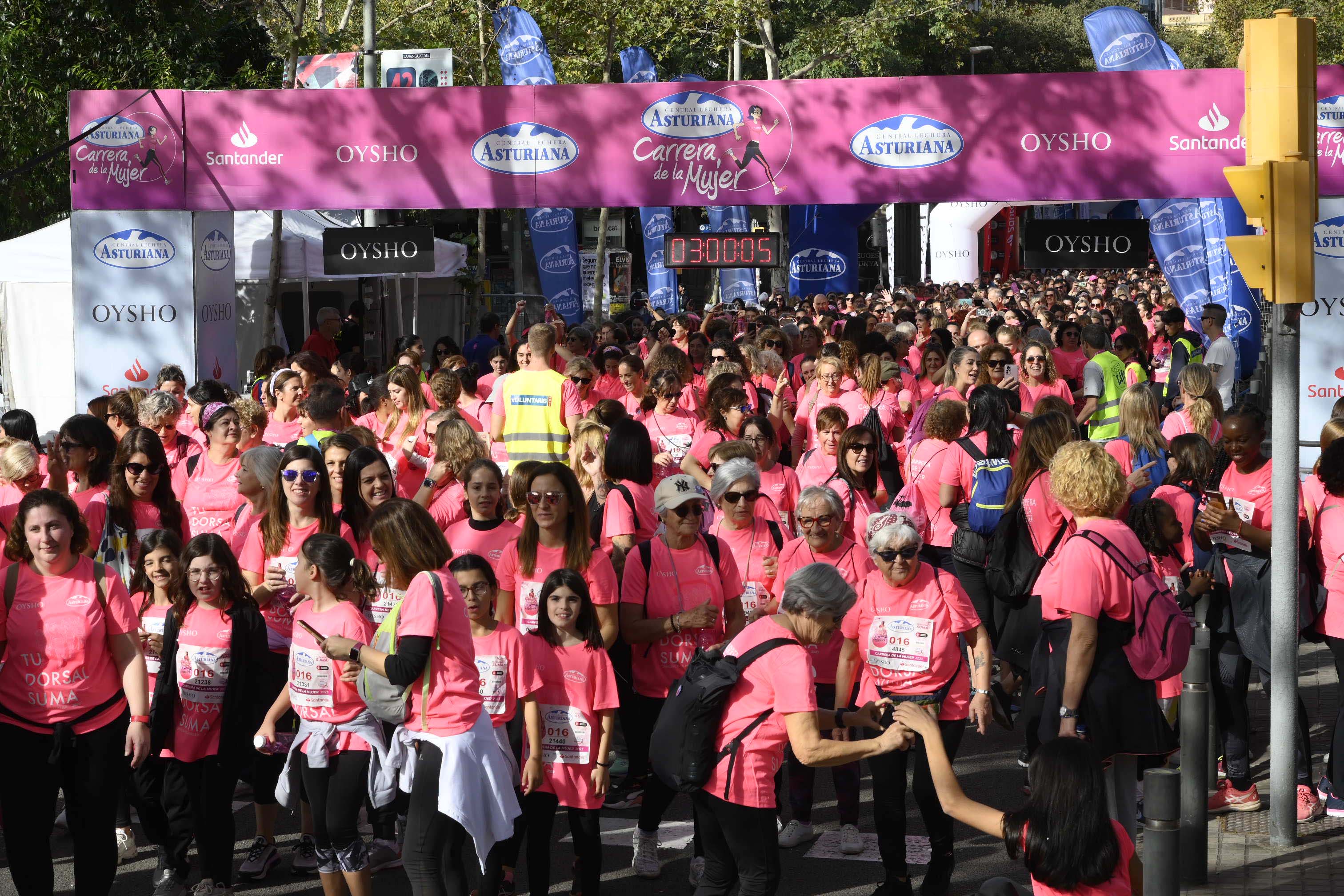 Las mejores fotos de la Carrera de la Mujer de Barcelona 2023. 8304