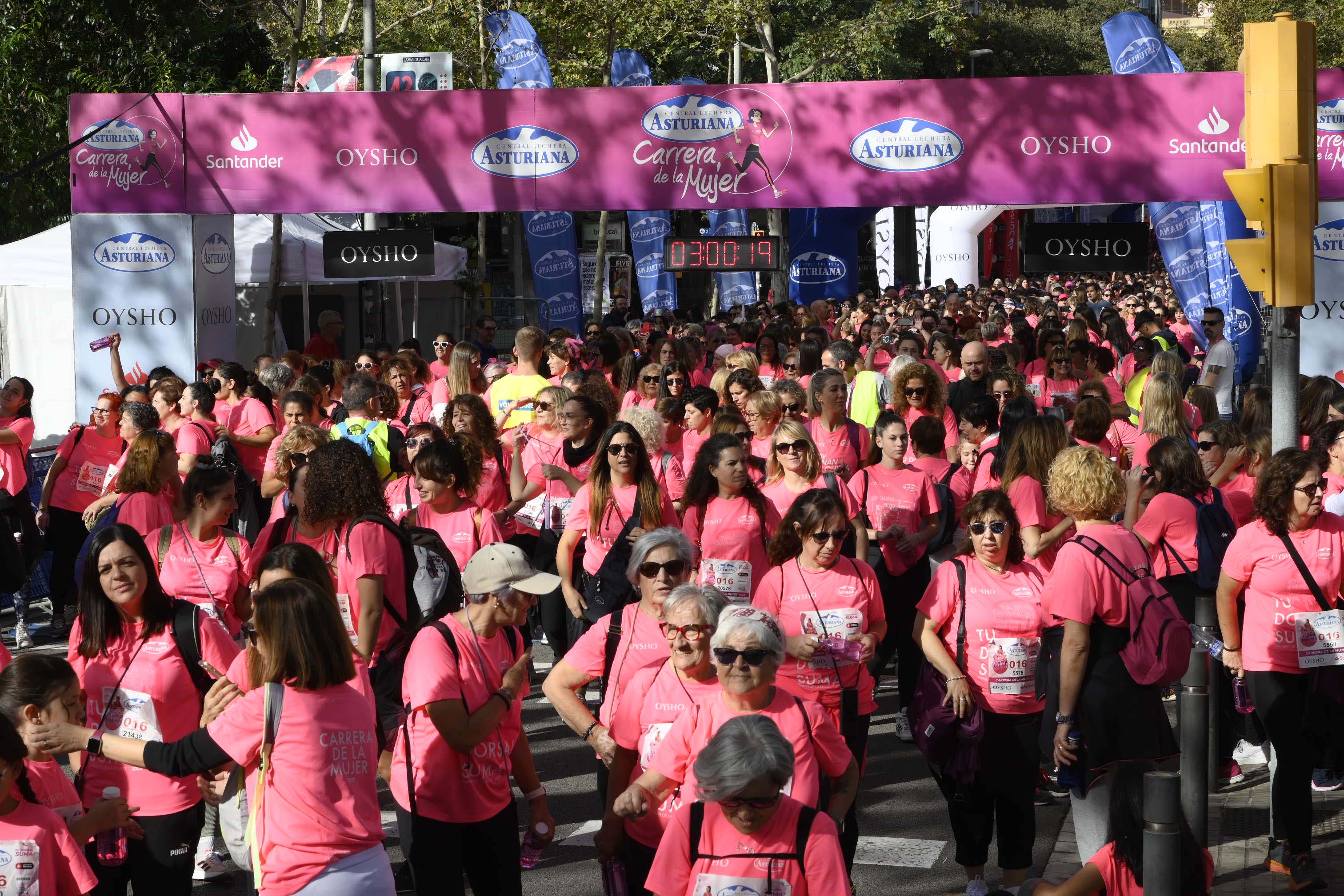 Las mejores fotos de la Carrera de la Mujer de Barcelona 2023. 8311