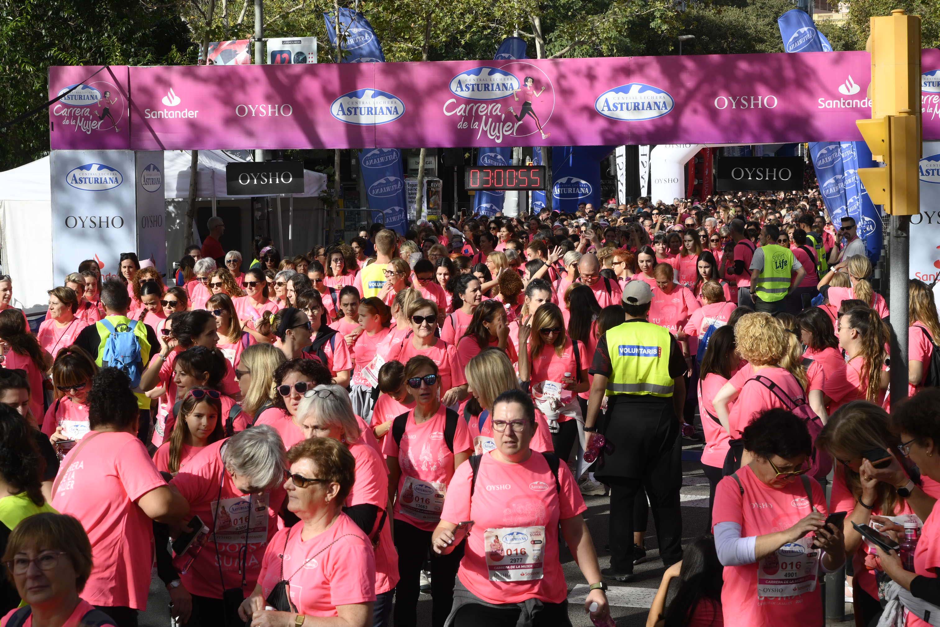 Las mejores fotos de la Carrera de la Mujer de Barcelona 2023. 8329