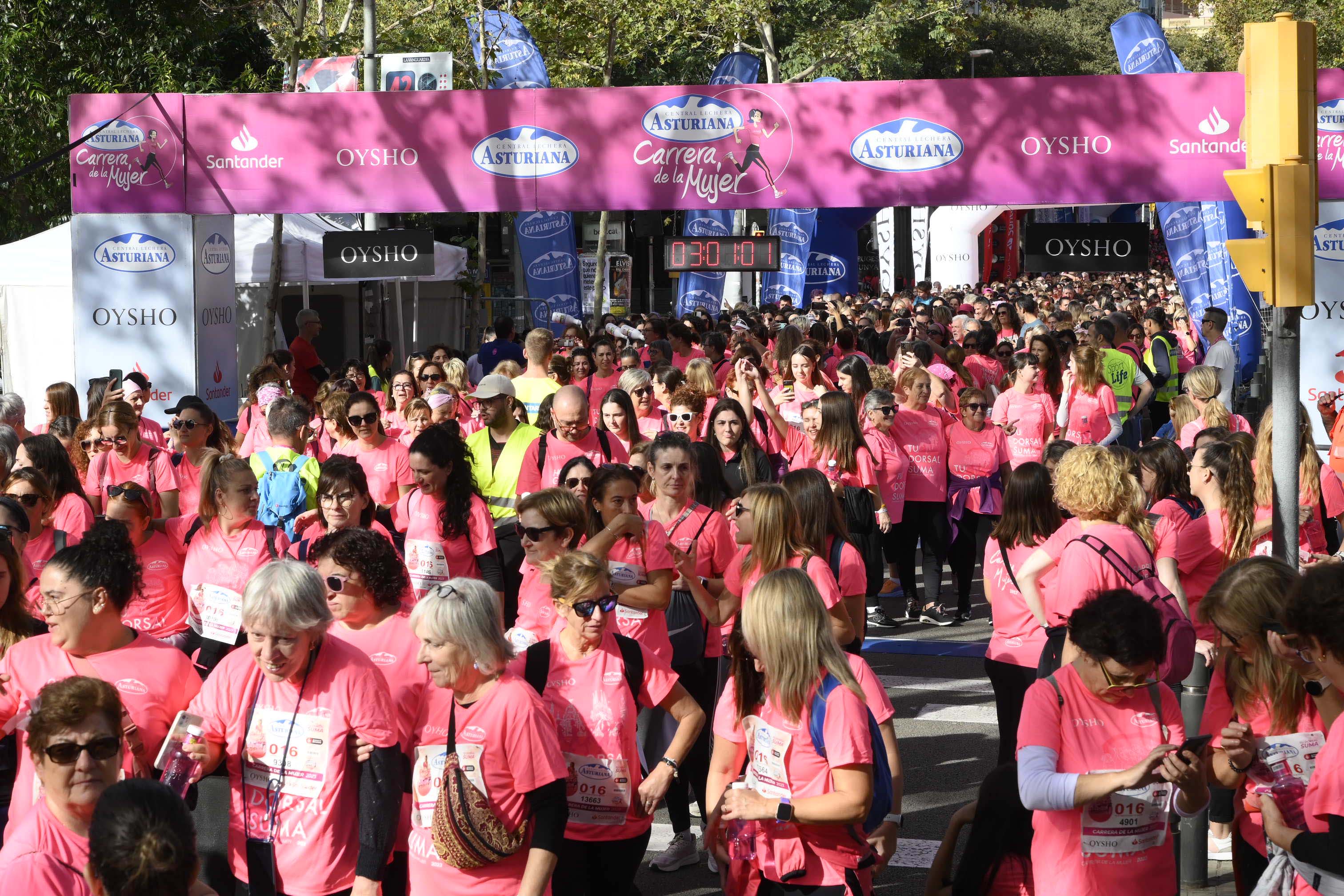 Las mejores fotos de la Carrera de la Mujer de Barcelona 2023. 8332