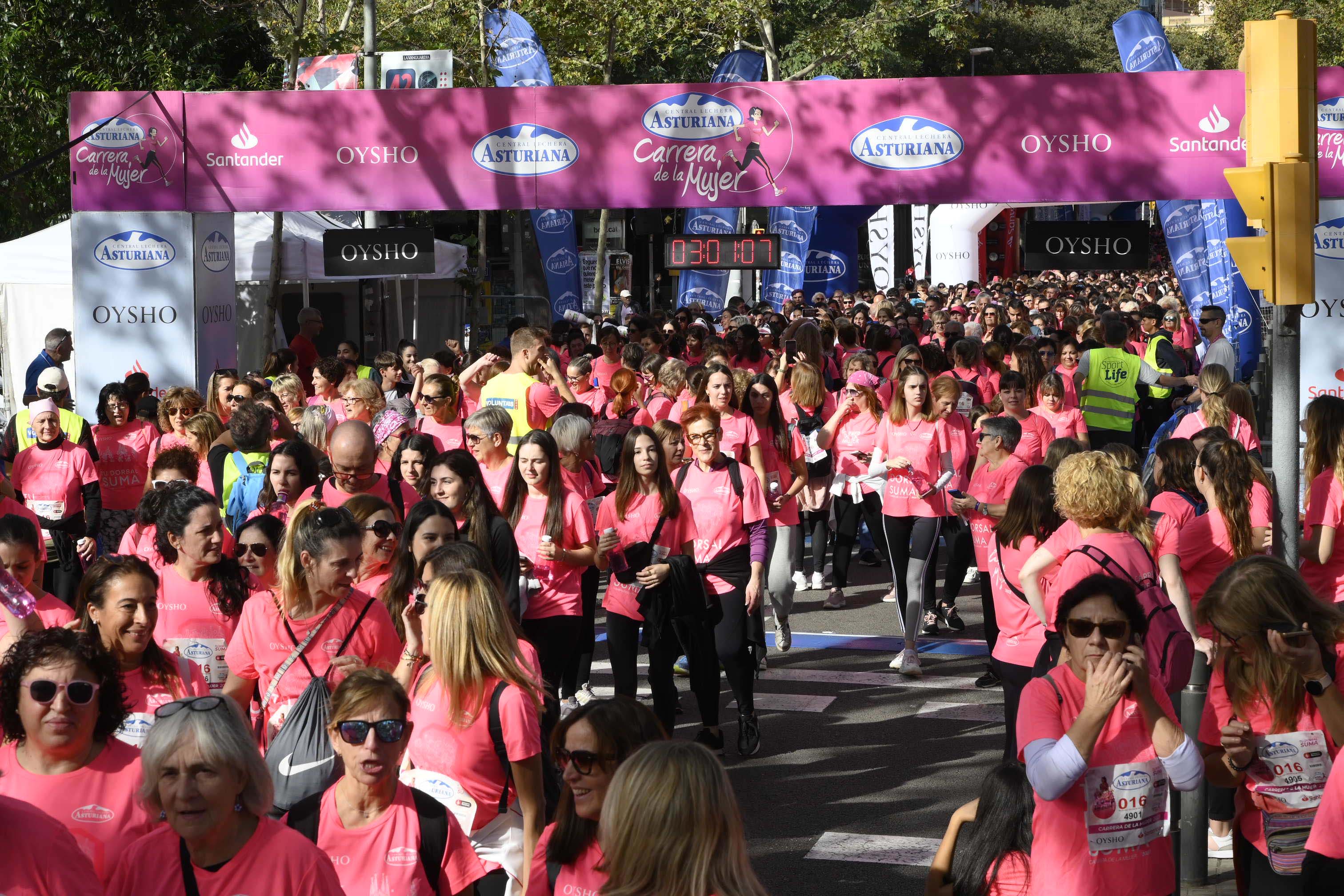 Las mejores fotos de la Carrera de la Mujer de Barcelona 2023. 8335