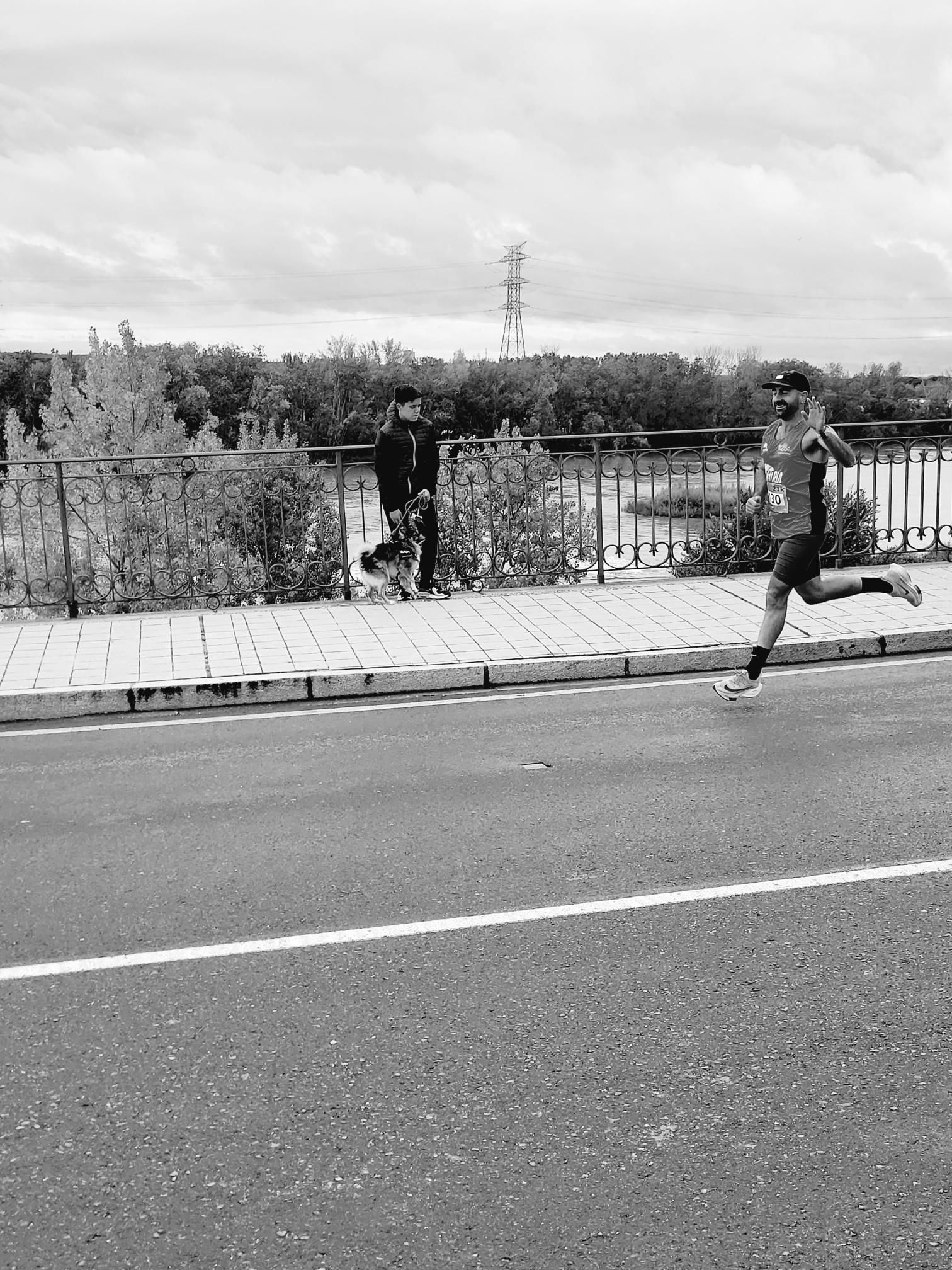 Una imagen del Medio Maratón de Tordesillas donde participé a modo de test. Una imagen del Medio Maratón de Tordesillas donde participé a modo de test.