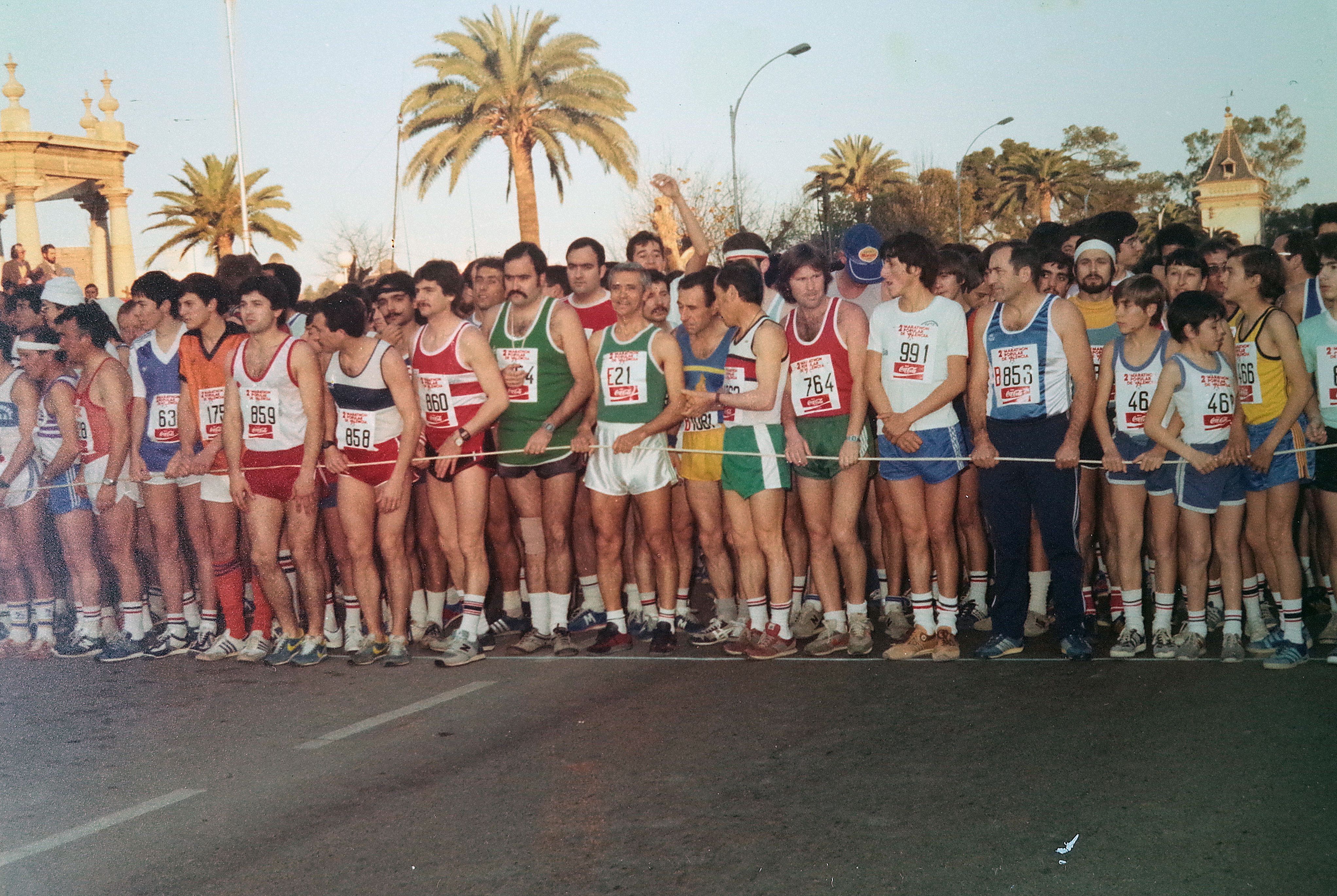 20 fotos históricas de la segunda edición del Maratón de Valencia. (3)