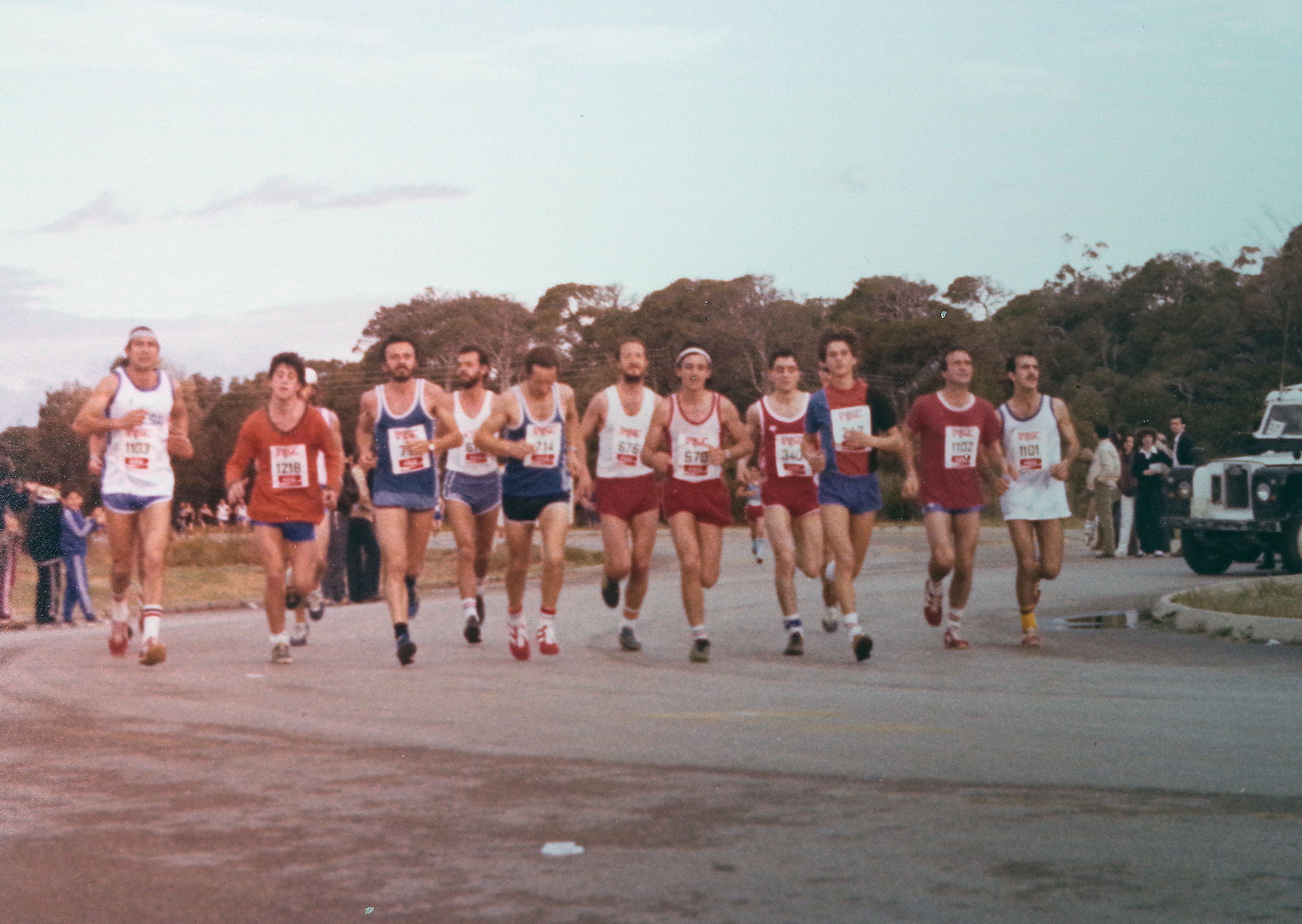 20 fotos históricas de la segunda edición del Maratón de Valencia. (8).