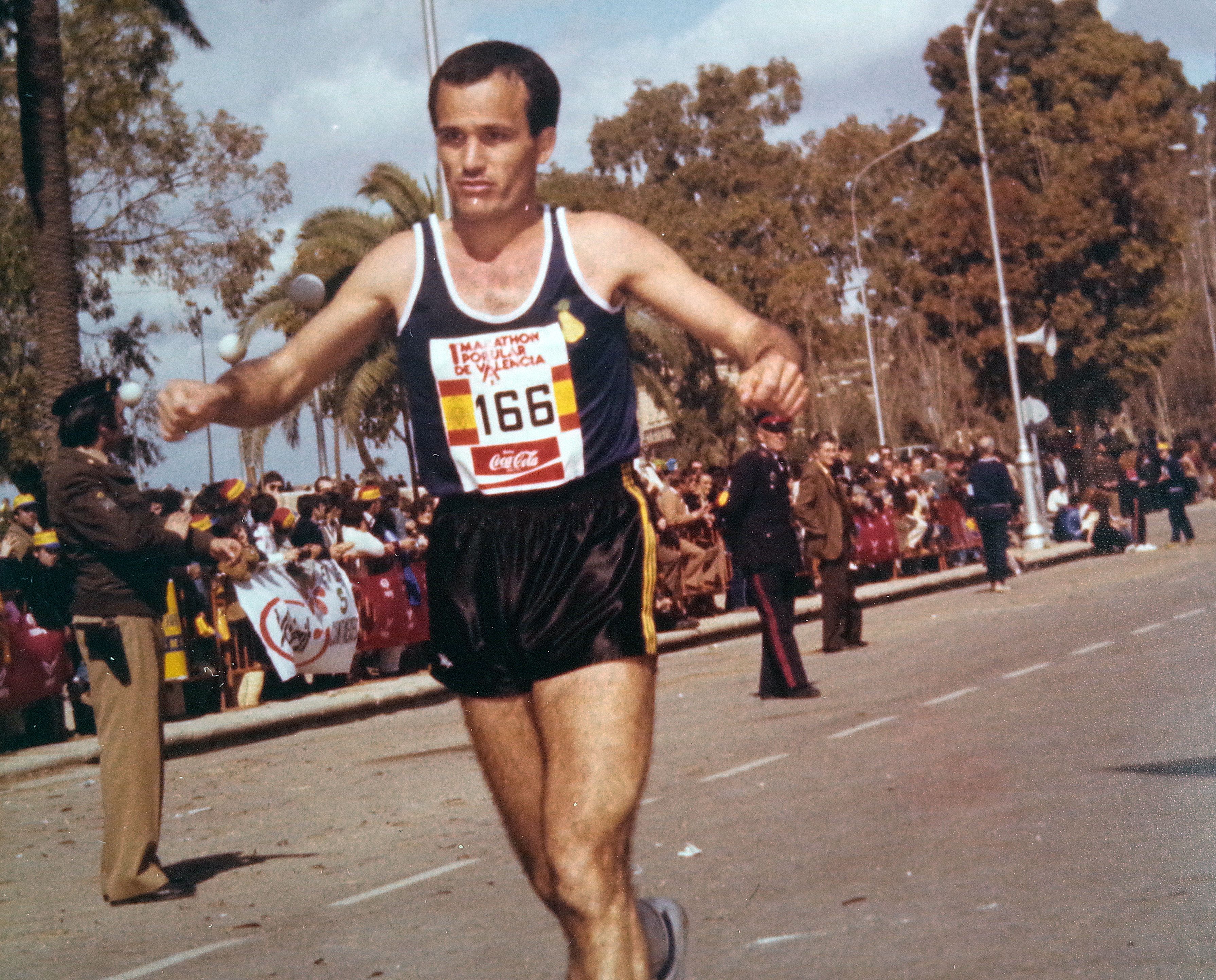 20 fotos históricas de la segunda edición del Maratón de Valencia. (18).