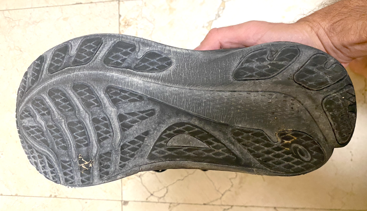 suela Kayano suela Kayano