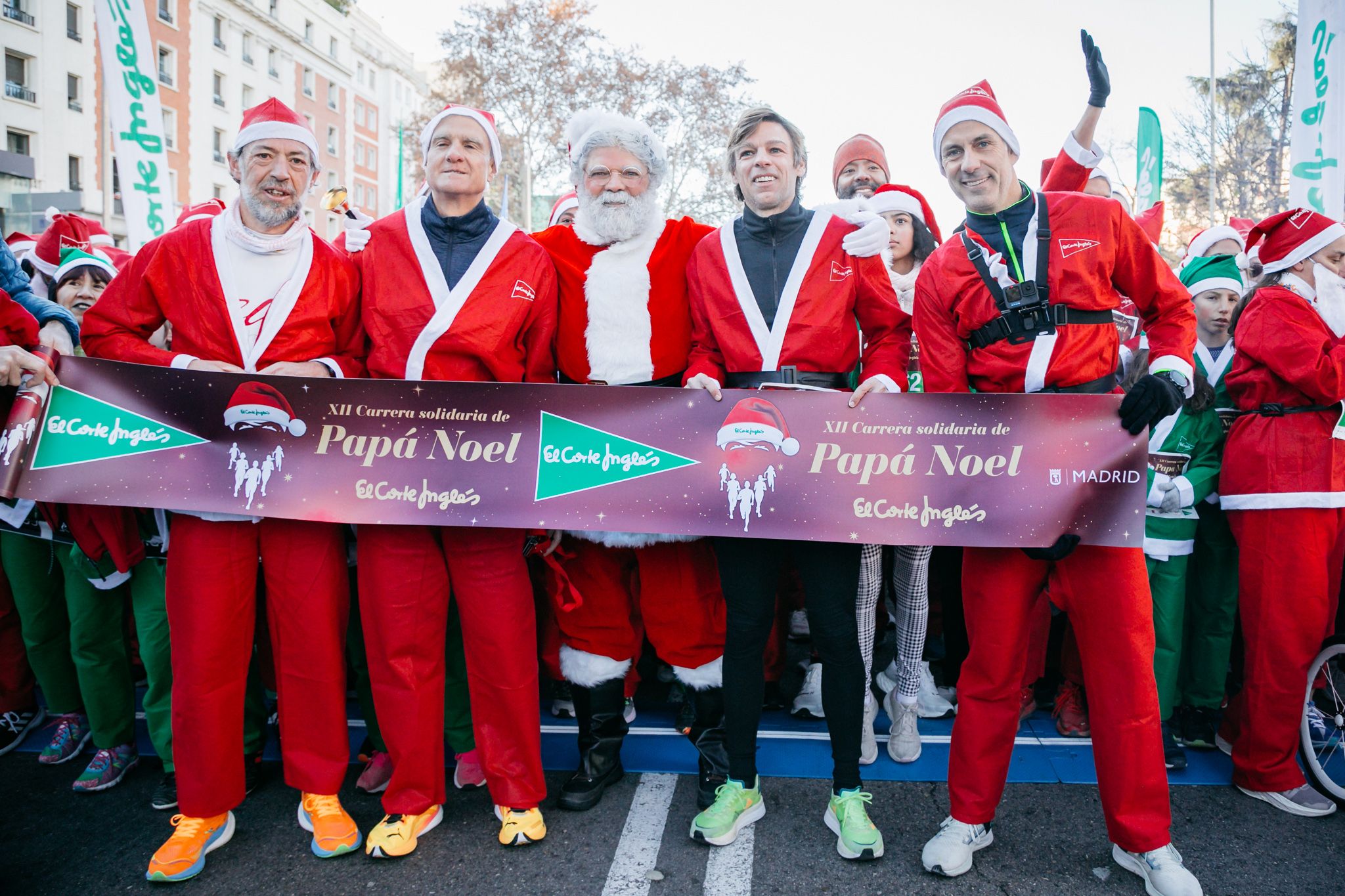 Las 50 mejores fotos de la Carrera de Papá Noel El Corte Inglés 2023. 11