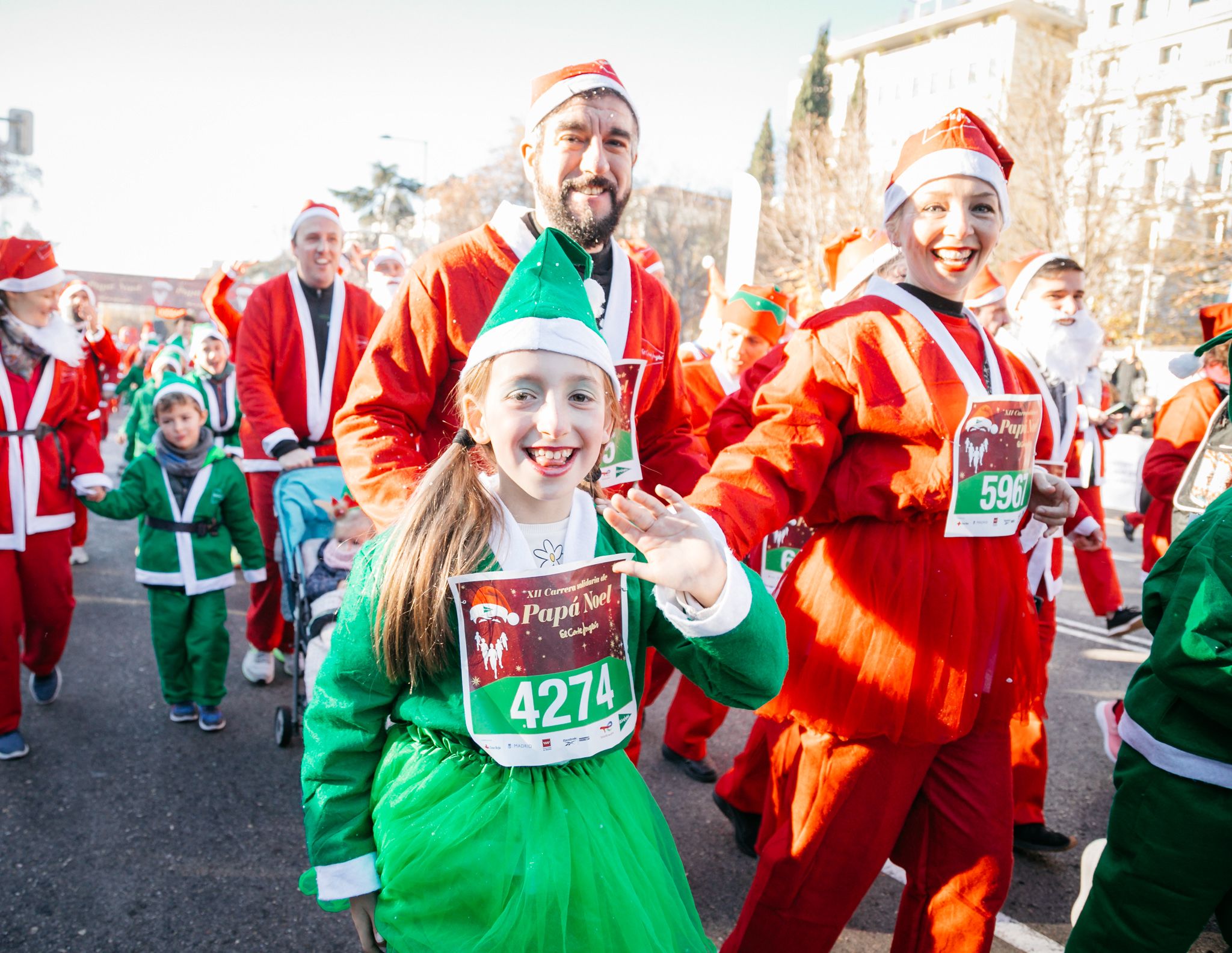 Las 50 mejores fotos de la Carrera de Papá Noel El Corte Inglés 2023. 22
