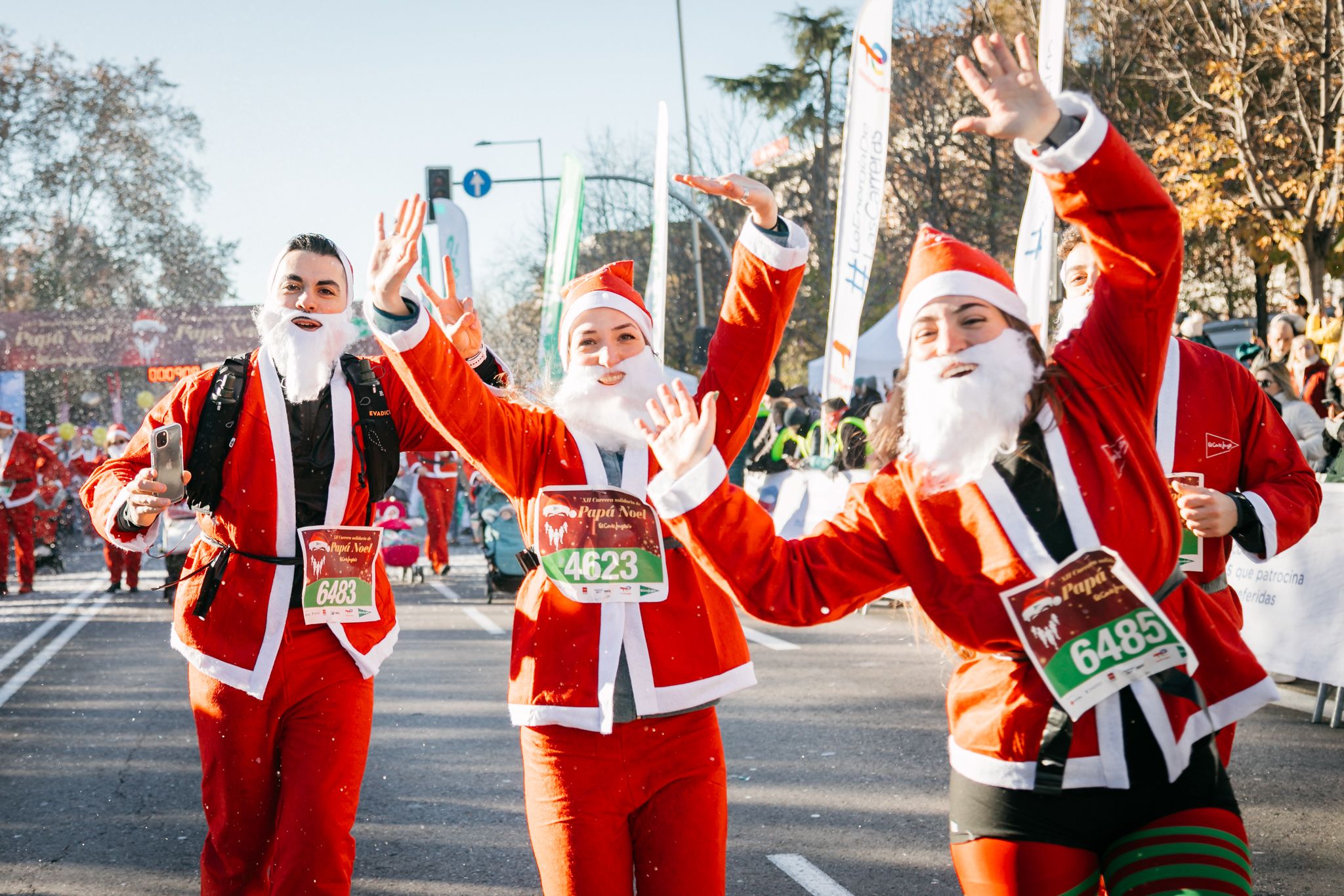 Las 50 mejores fotos de la Carrera de Papá Noel El Corte Inglés 2023. 26