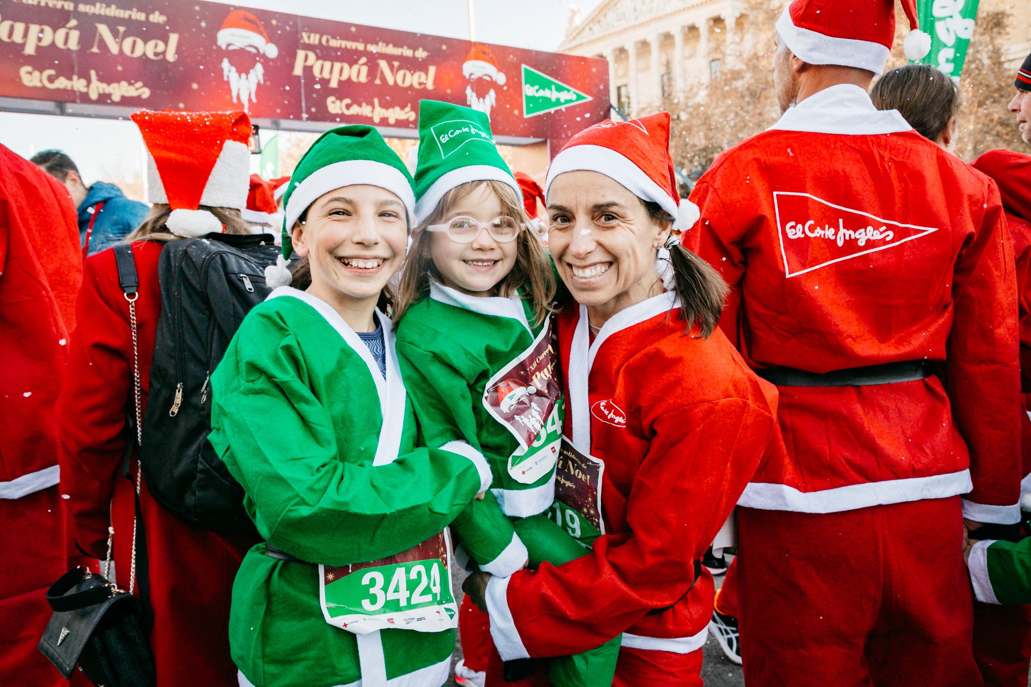 Las 50 mejores fotos de la Carrera de Papá Noel El Corte Inglés 2023. 34