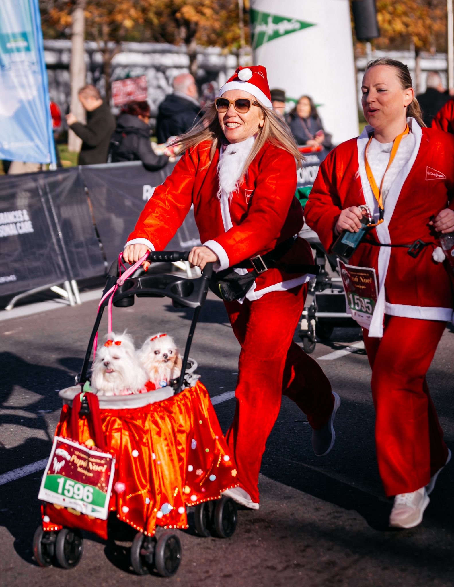 Las 50 mejores fotos de la Carrera de Papá Noel El Corte Inglés 2023. 44