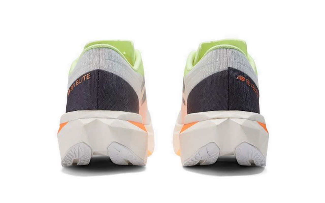 New Balance  SC Elite V4