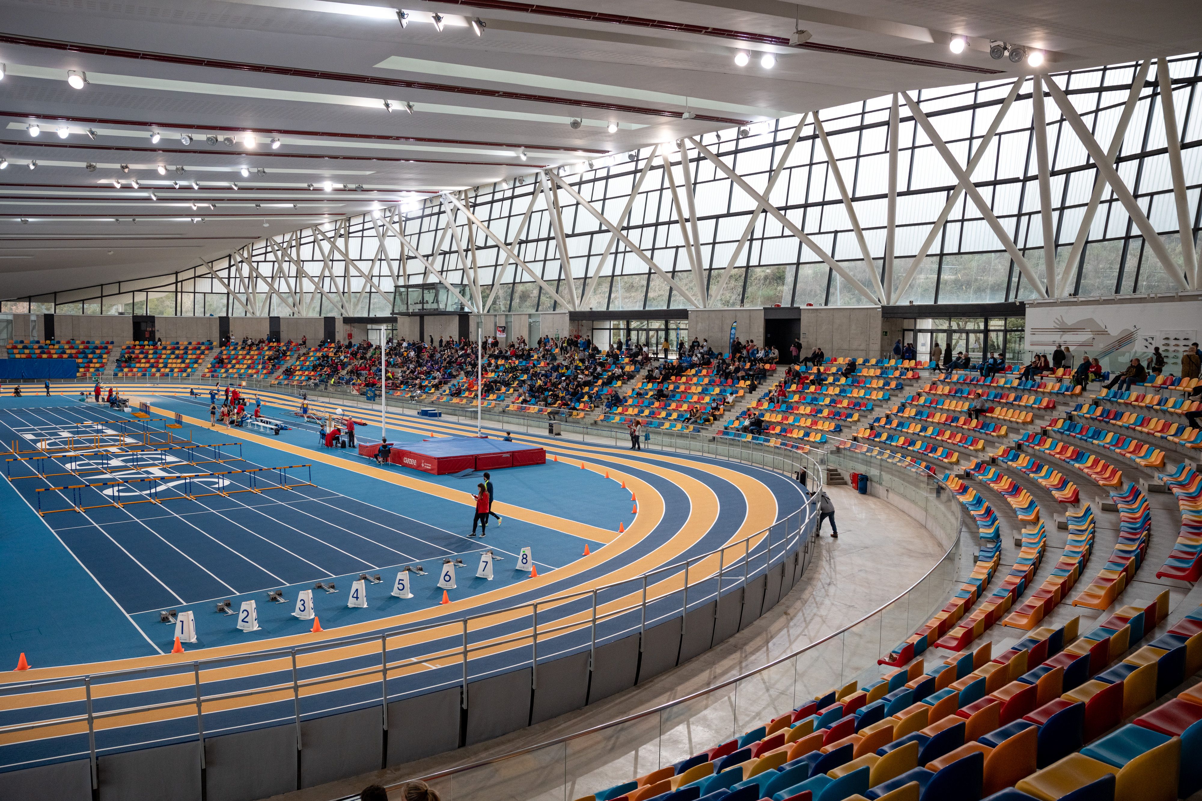 La pista cubierta de atletismo de Cataluña llevará el nombre de Carmen Valero. DANIEL MEUMANN.