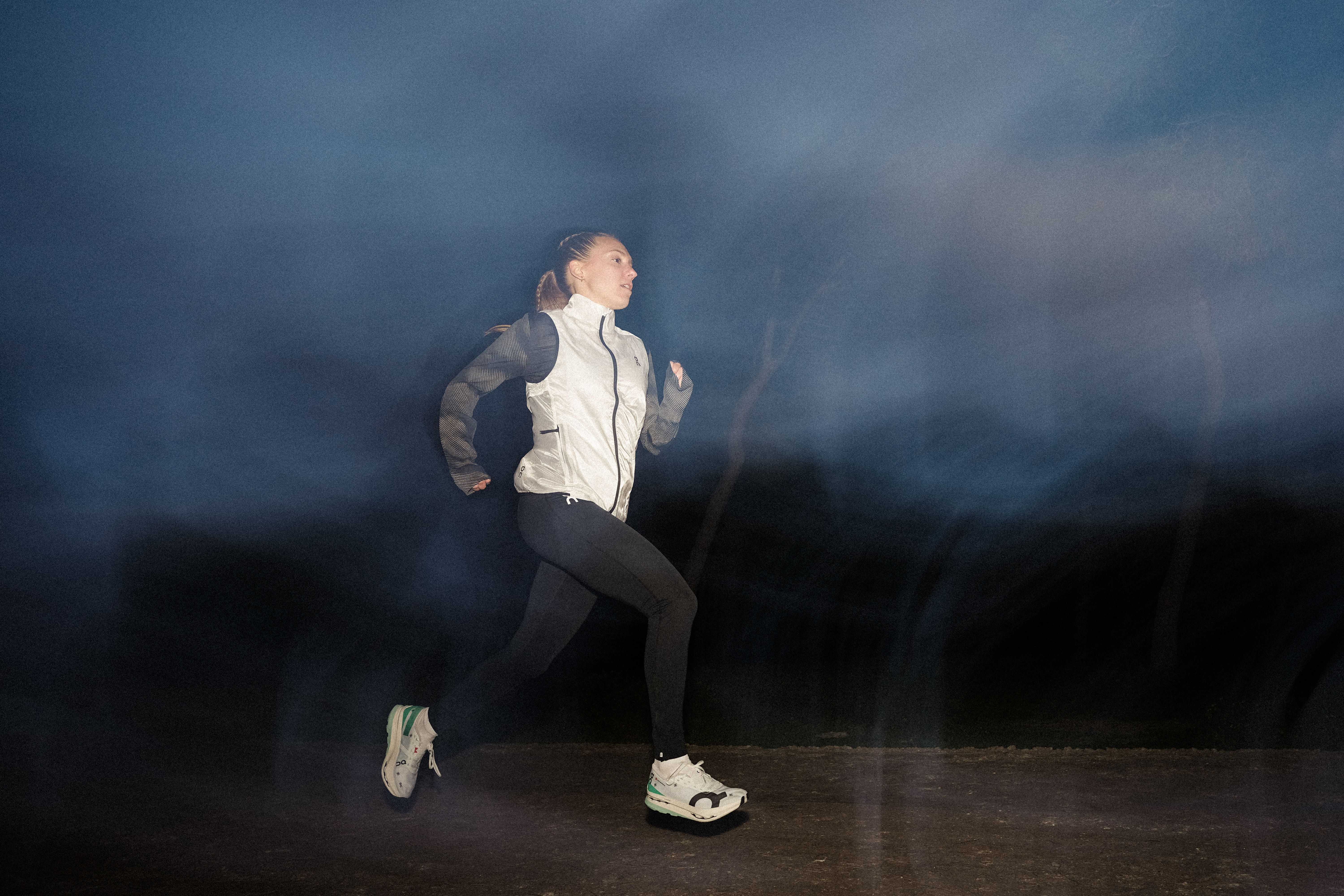 Laura Luengo avanza imparable hacia un futuro prometedor en los 42,195 kilómetros. Laura Luengo avanza imparable hacia un futuro prometedor en los 42,195 kilómetros.