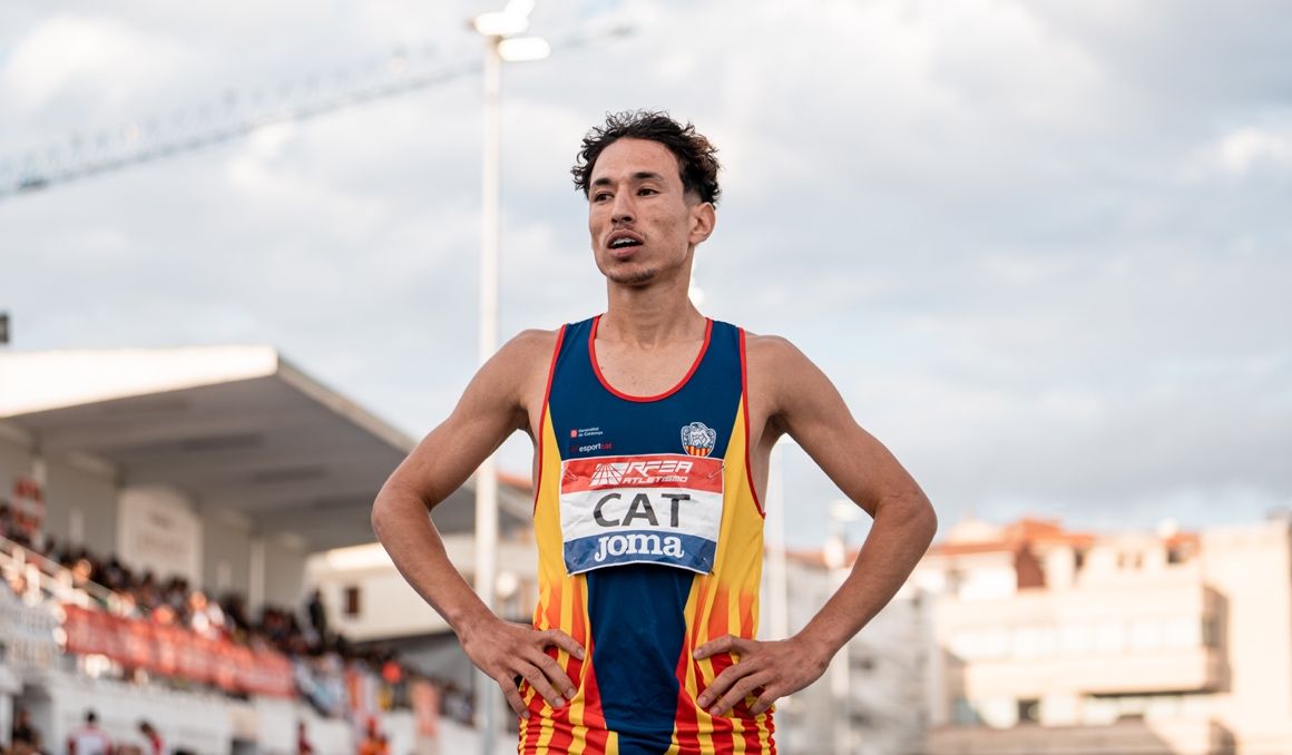 El atleta Abderrahim Ougra compitiendo en una prueba por federaciones autonómicas con Cataluña. SPORTMEDIA.