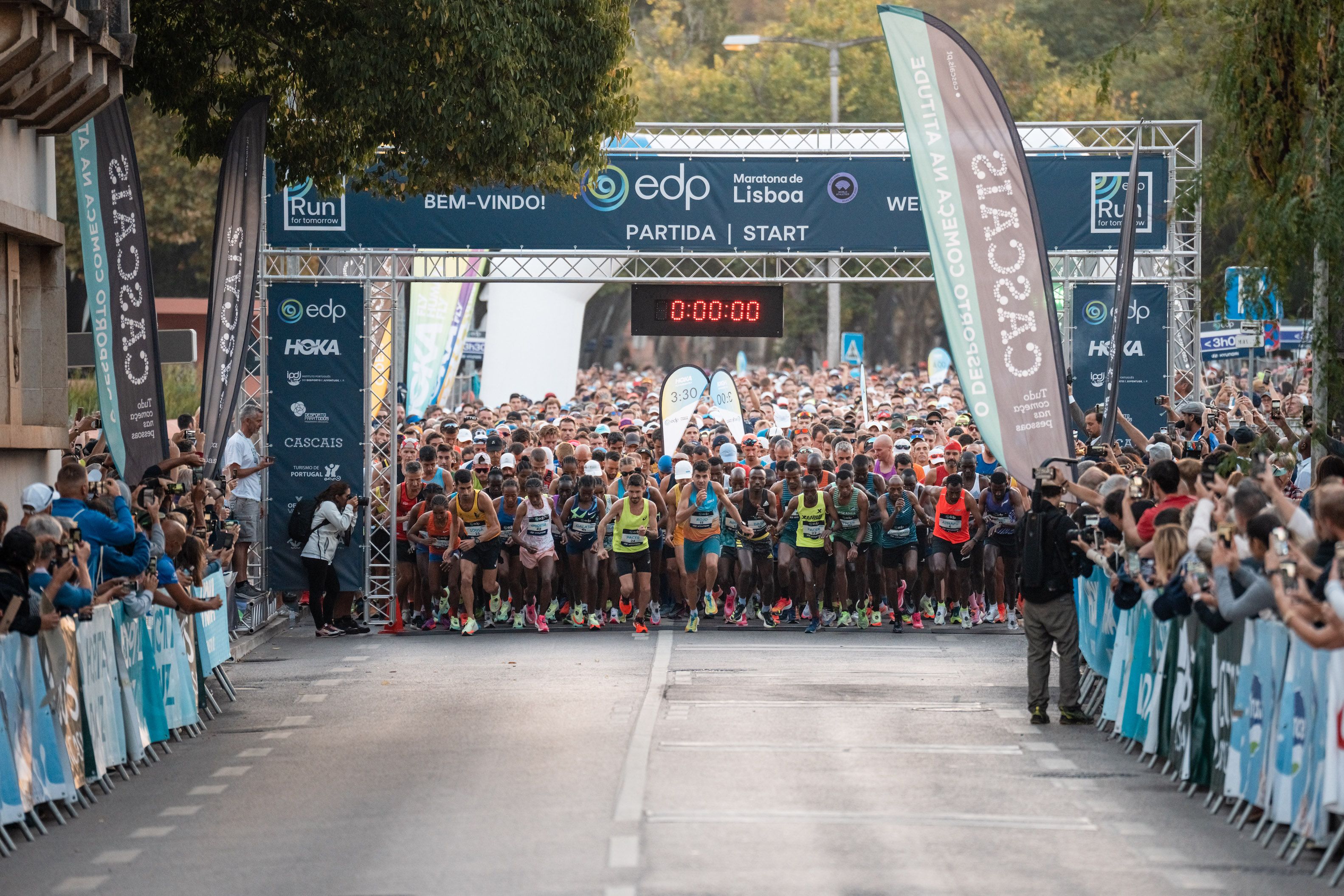 Una imagen de la salida del EDP Maratón de Lisboa 2022. SPORTMEDIA.