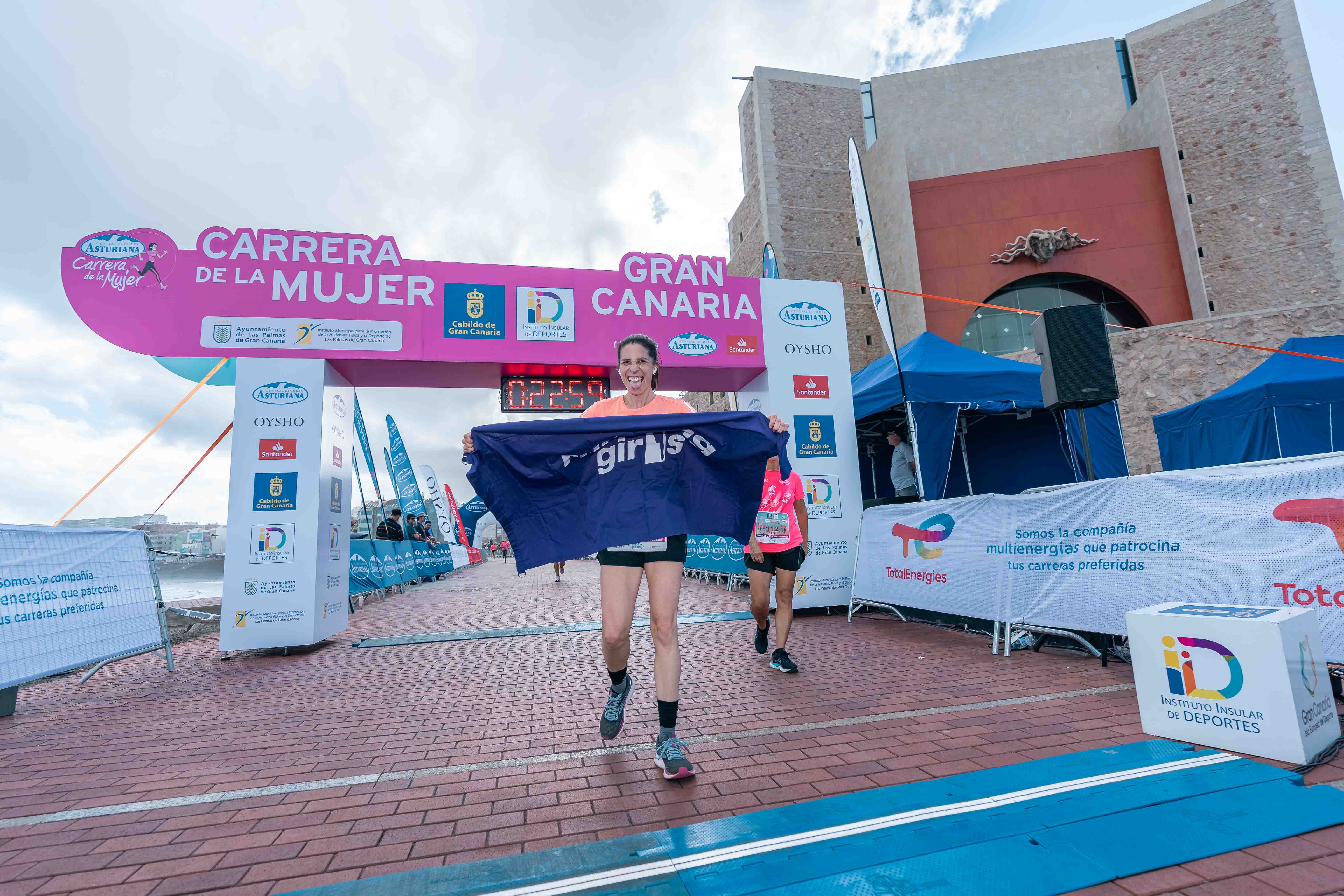 Las mejores fotos de la Carrera de la Mujer de Gran Canaria 2024 68