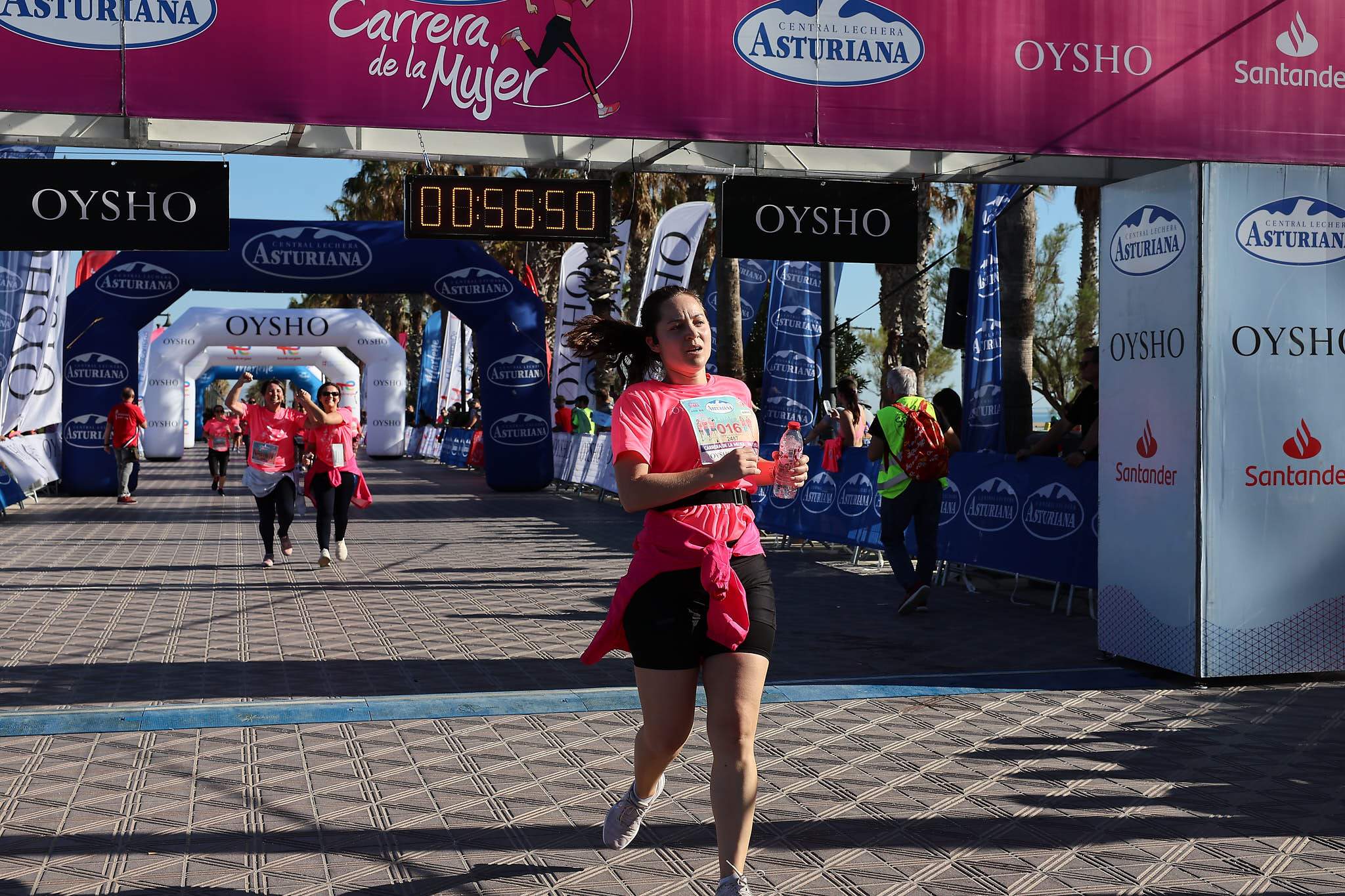 Las mejores fotos de la Carrera de la Mujer Central Lechera Asturiana de Valencia 2024. 1004