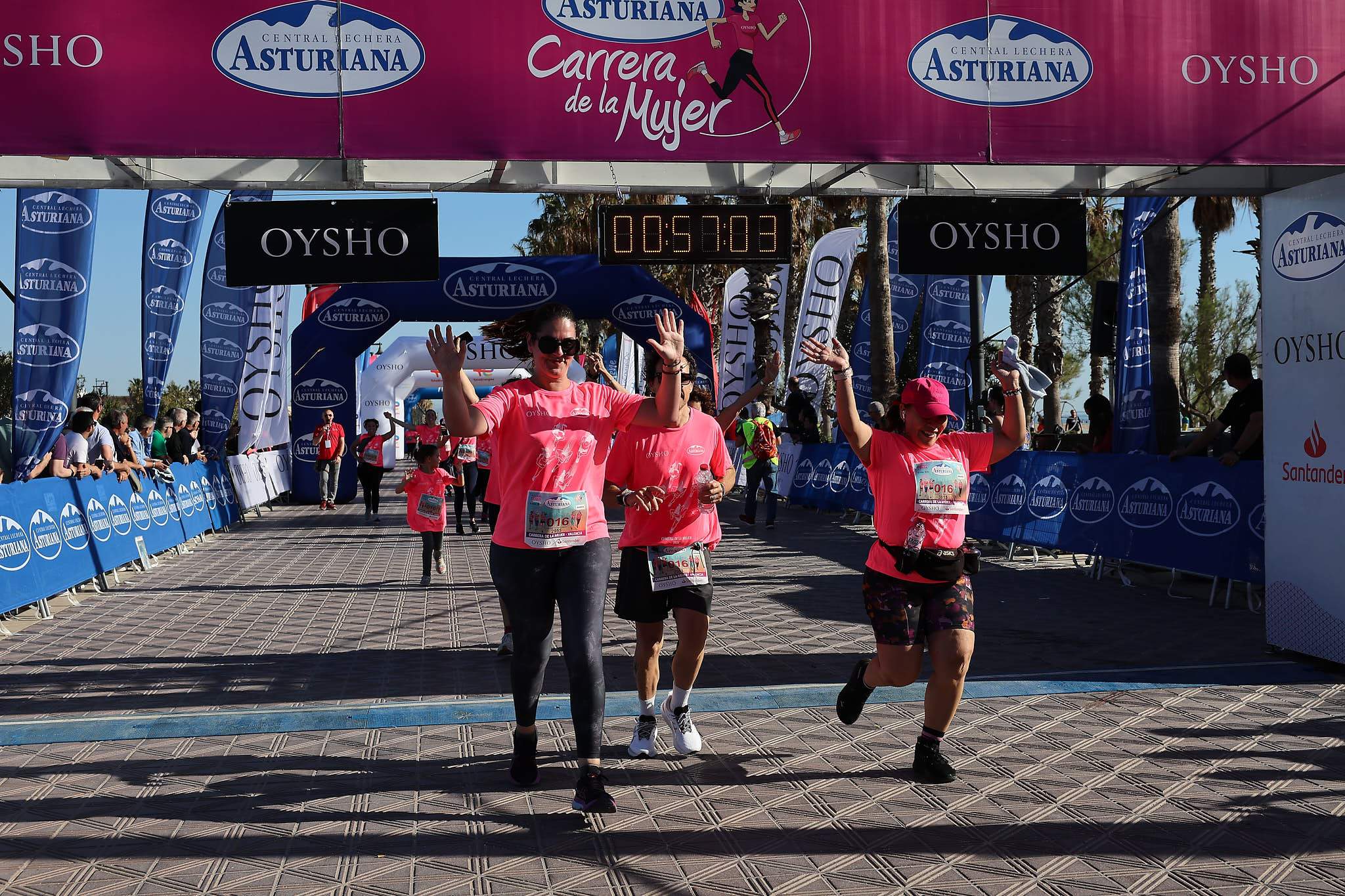 Las mejores fotos de la Carrera de la Mujer Central Lechera Asturiana de Valencia 2024. 1008