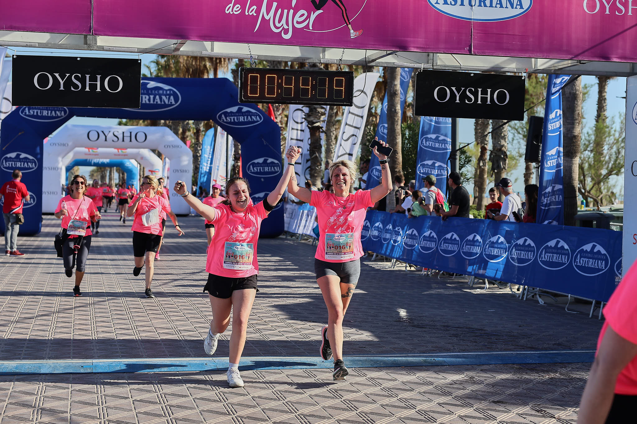 Las mejores fotos de la Carrera de la Mujer Central Lechera Asturiana de Valencia 2024. 0717