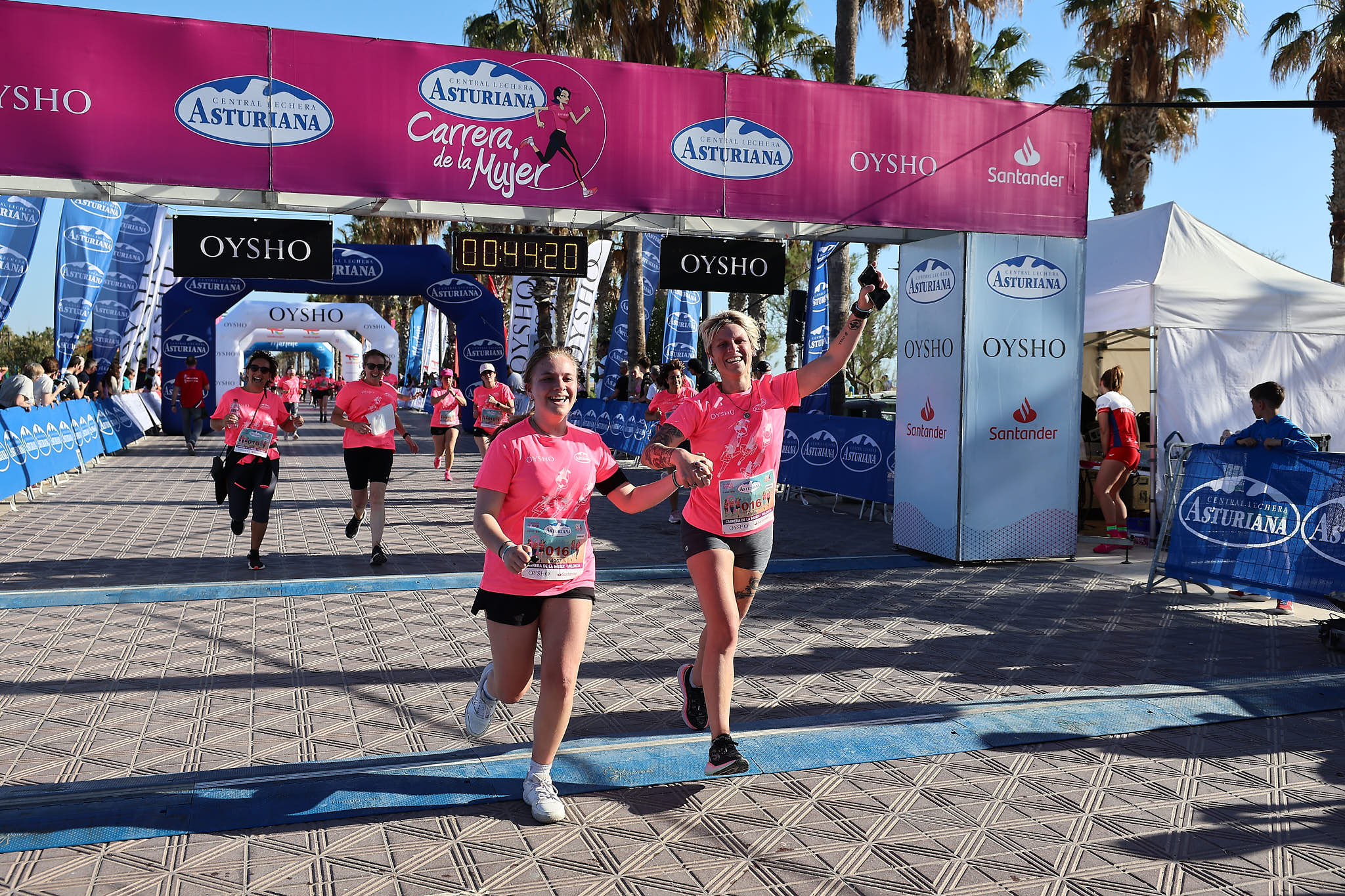 Las mejores fotos de la Carrera de la Mujer Central Lechera Asturiana de Valencia 2024. 0718