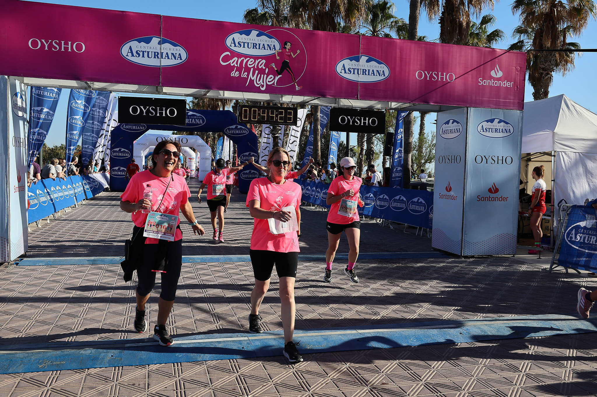 Las mejores fotos de la Carrera de la Mujer Central Lechera Asturiana de Valencia 2024. 0720