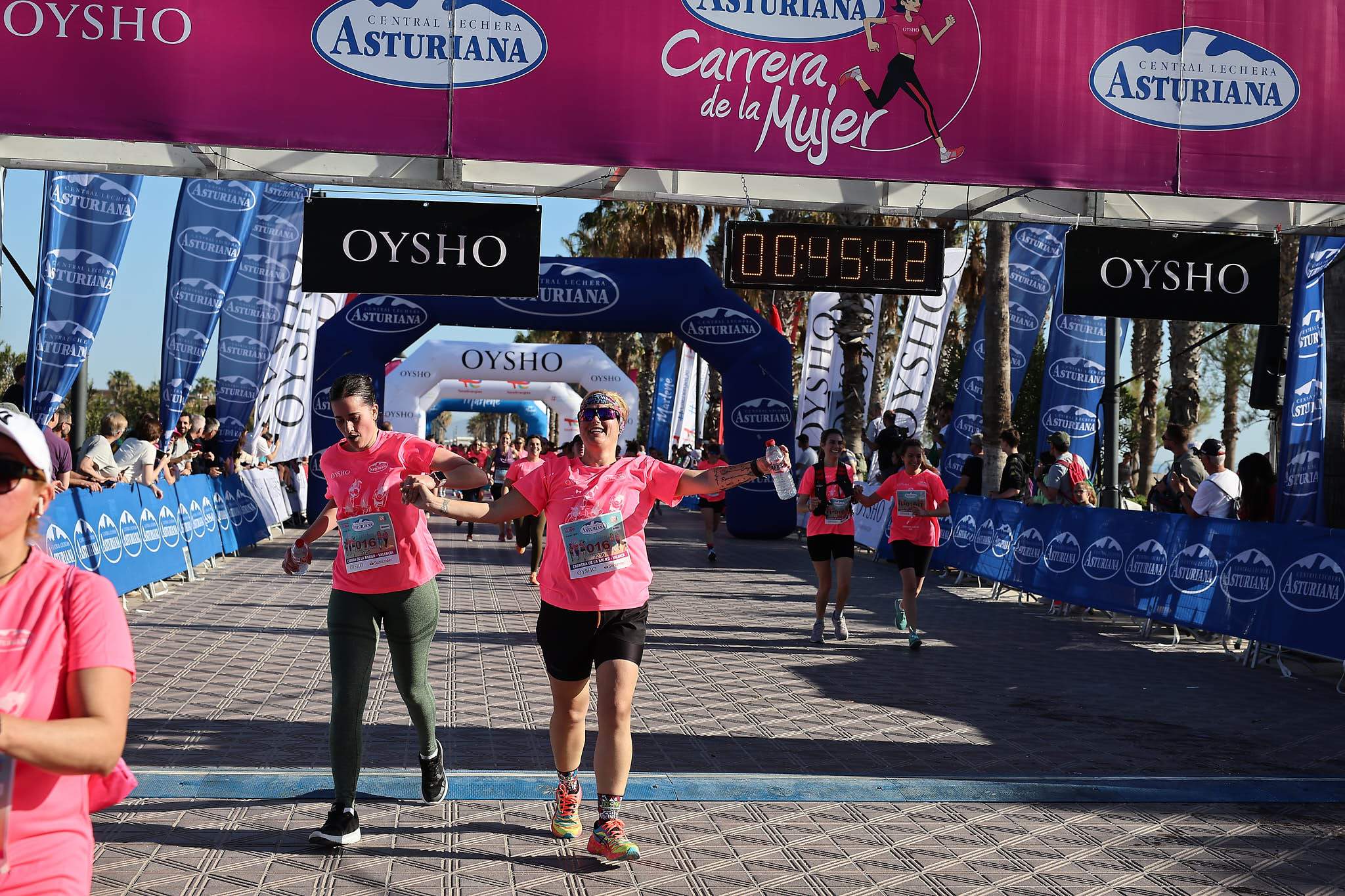 Las mejores fotos de la Carrera de la Mujer Central Lechera Asturiana de Valencia 2024. 0754