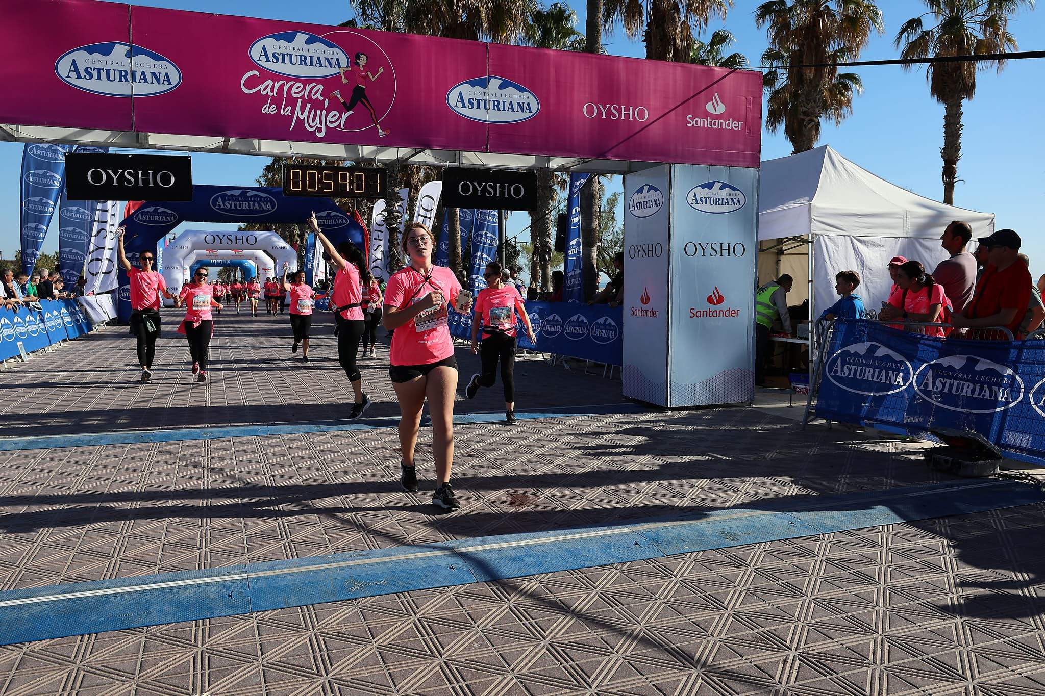 Las mejores fotos de la Carrera de la Mujer Central Lechera Asturiana de Valencia 2024. 1057
